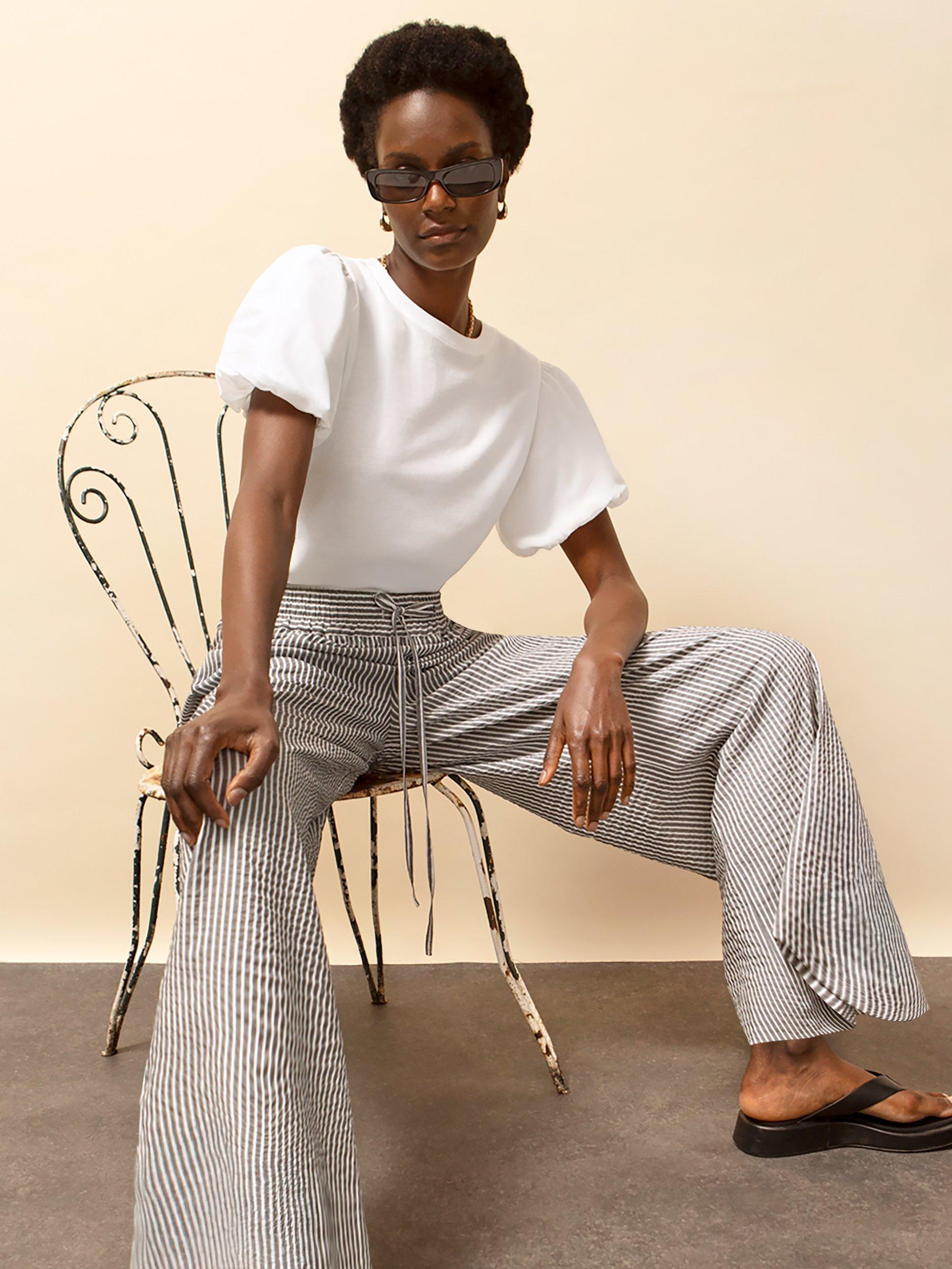 Product image 2 of 4, which shows Ro&Zo Puff Sleeve Pure Organic Cotton T-Shirt, White, XS