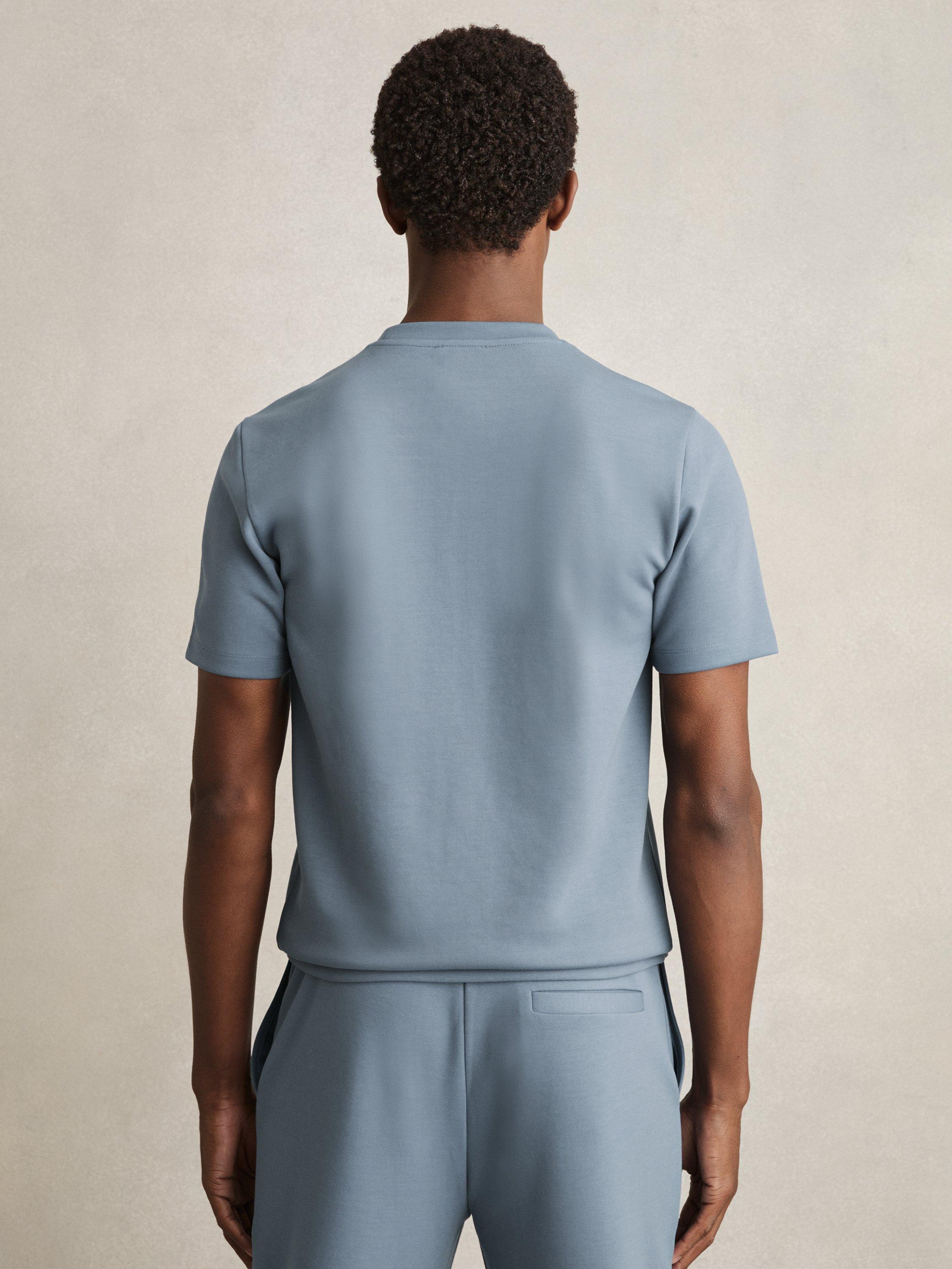 Product image 3 of 5, which shows Reiss Bradley Short Sleeve Interlock Crew T-Shirt, Airforce Blue, XS