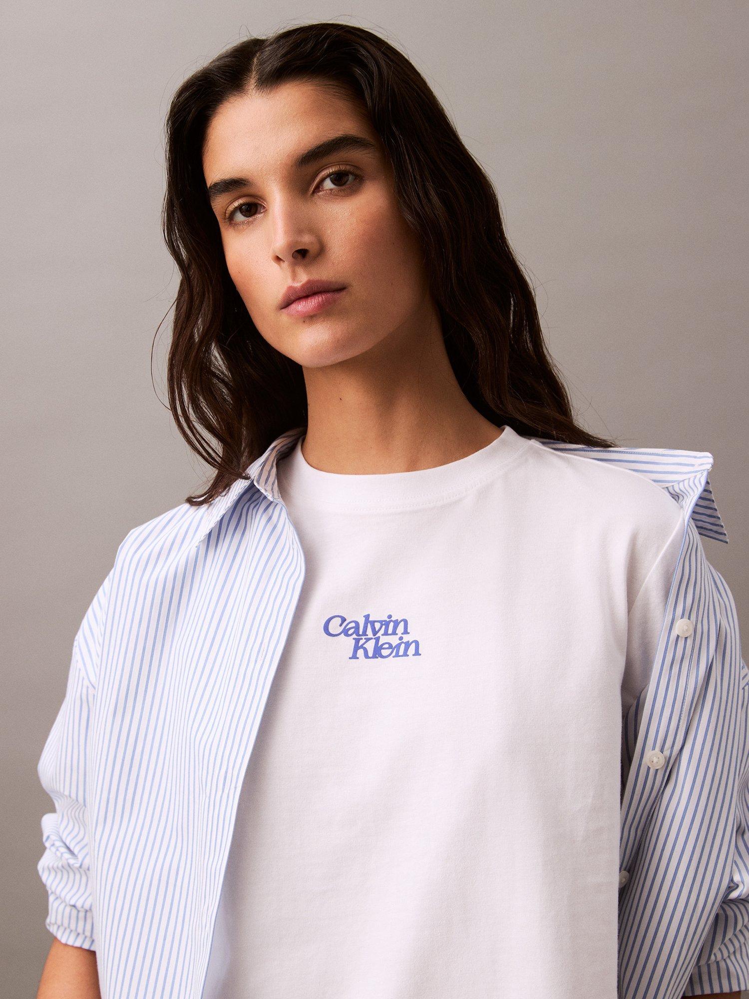 Product image 4 of 5, which shows Calvin Klein Jeans Cotton Fit Short Sleeve Logo T-Shirt, Brilliant White, M