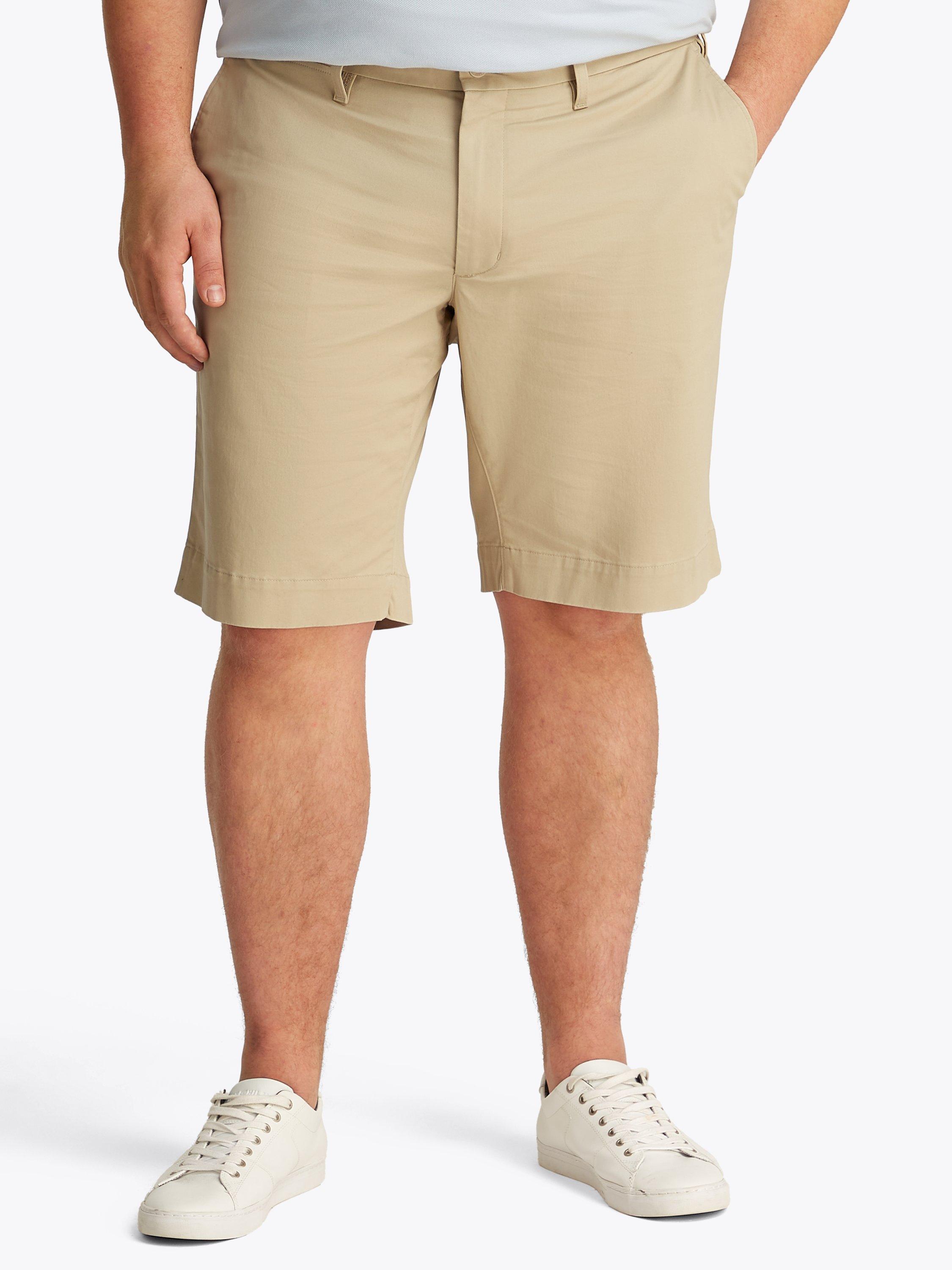 Product image 1 of 3, which shows Tommy Hilfiger 1985 Brooklyn Shorts, Sandalwood, 46