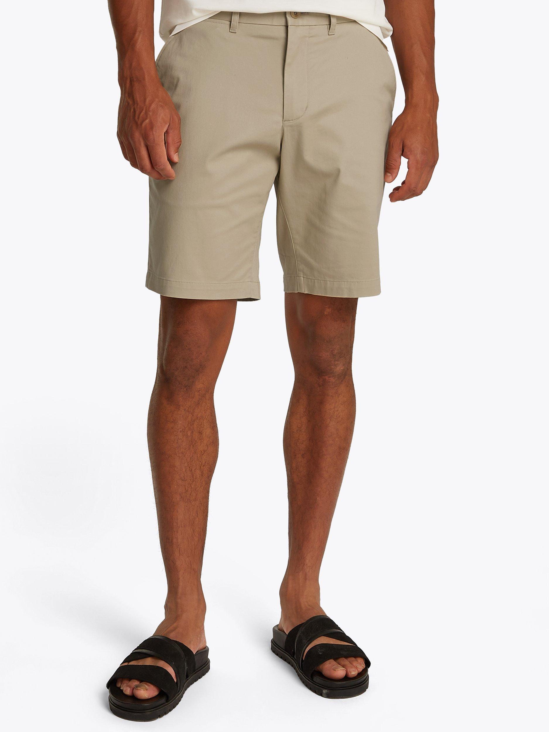 Product image 1 of 7, which shows Tommy Hilfiger 1985 Harlem Chino Shorts, Sandalwood, 30R