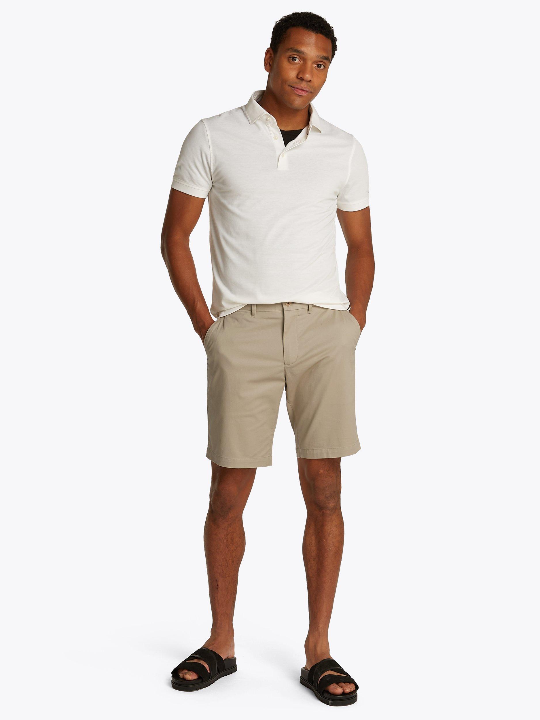Product image 2 of 7, which shows Tommy Hilfiger 1985 Harlem Chino Shorts, Sandalwood, 30R