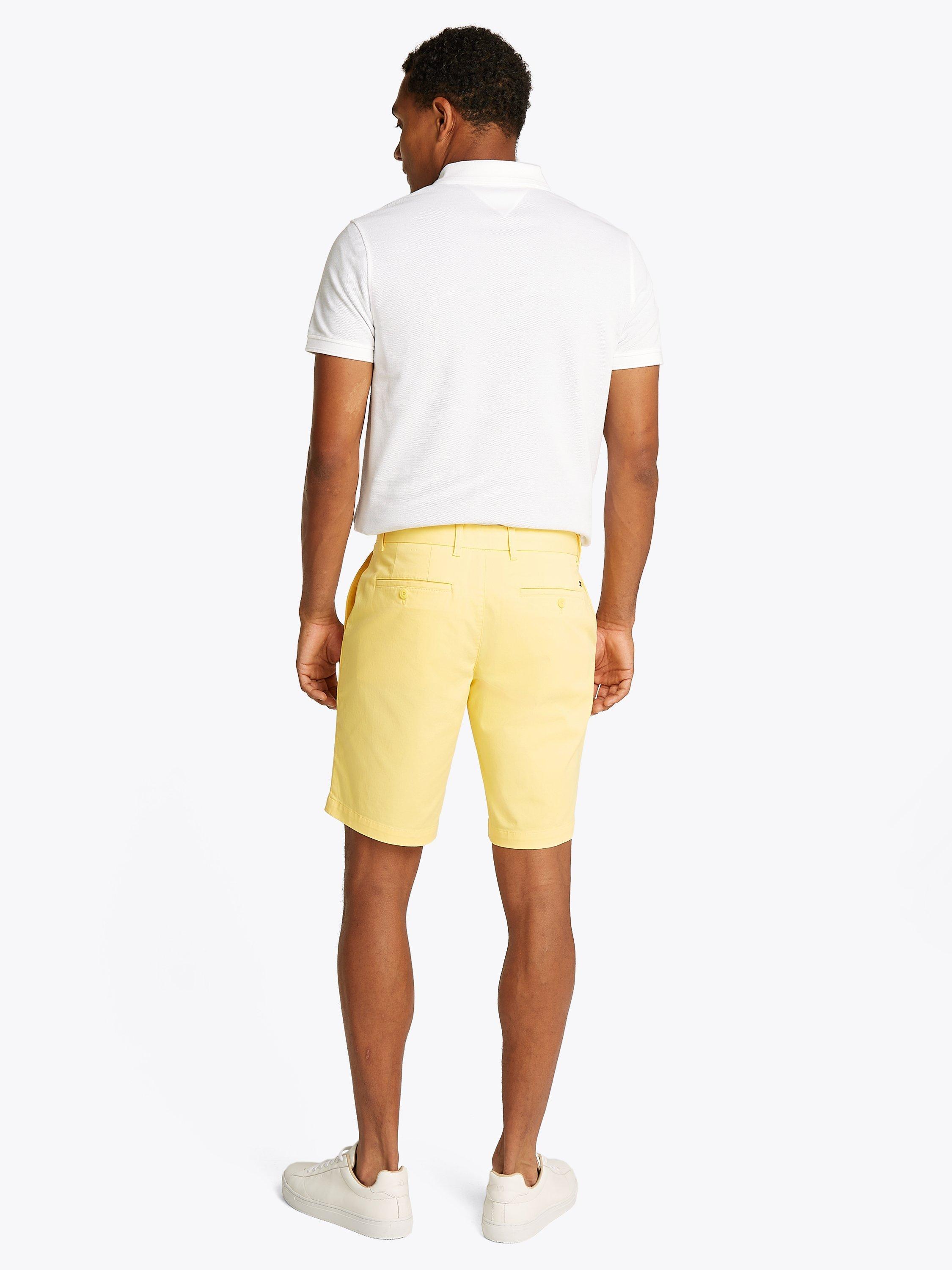 Product image 3 of 6, which shows Tommy Hilfiger 1985 Harlem Chino Shorts, Citronella, 32R
