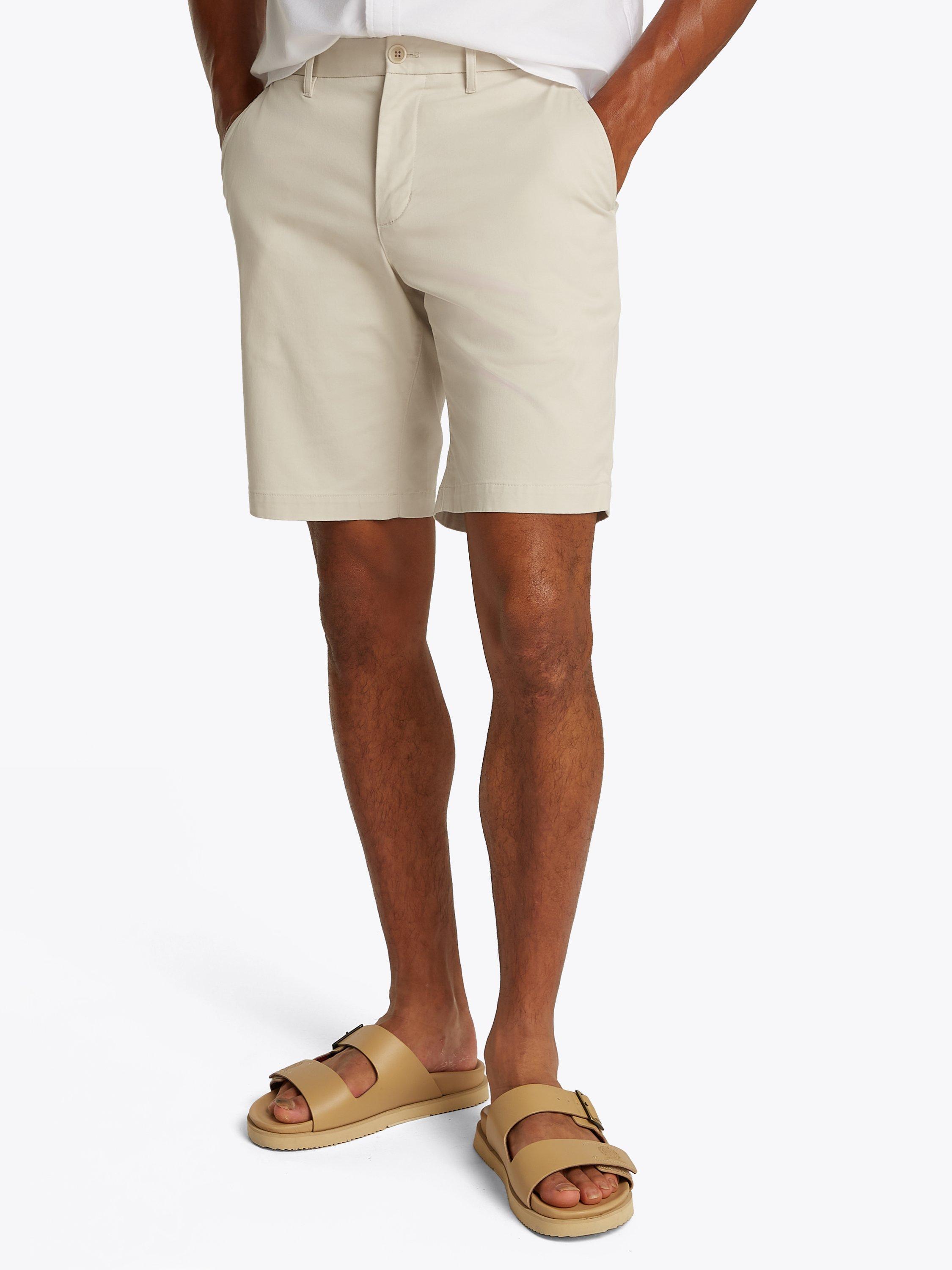 Product image 1 of 8, which shows Tommy Hilfiger 1985 Harlem Chino Shorts, Newsprint, 30 R