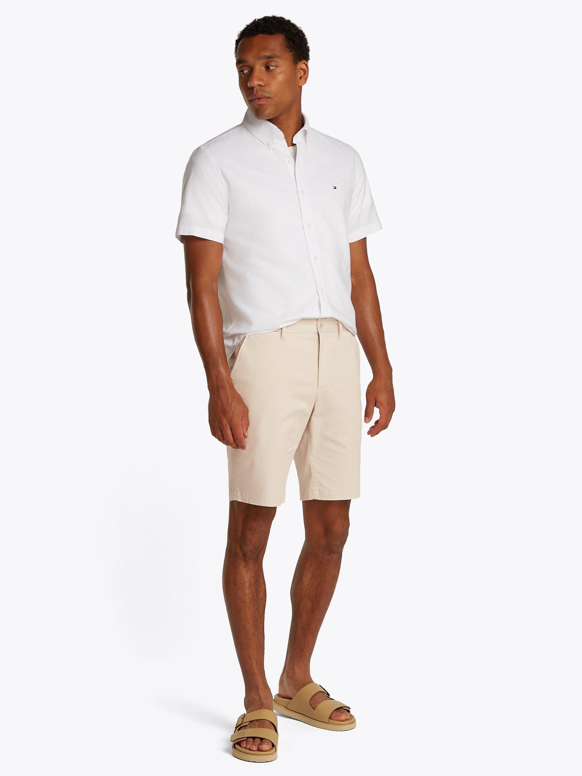 Product image 2 of 8, which shows Tommy Hilfiger 1985 Harlem Chino Shorts, Newsprint, 30 R