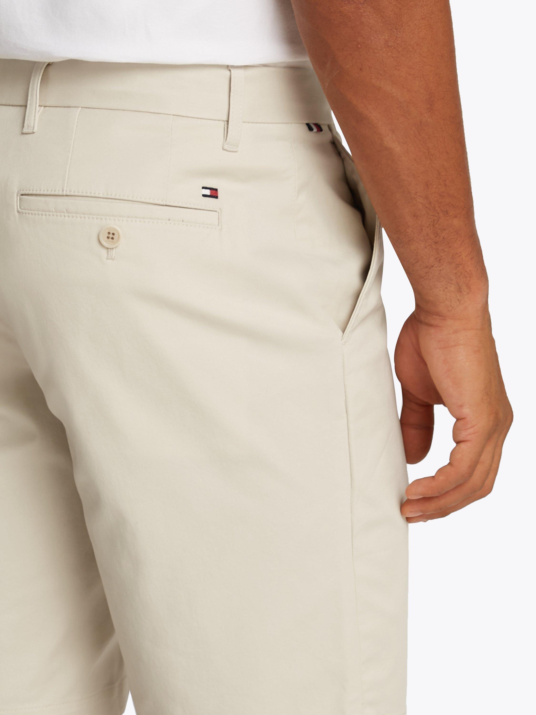 Product image 4 of 8, which shows Tommy Hilfiger 1985 Harlem Chino Shorts, Newsprint, 30 R