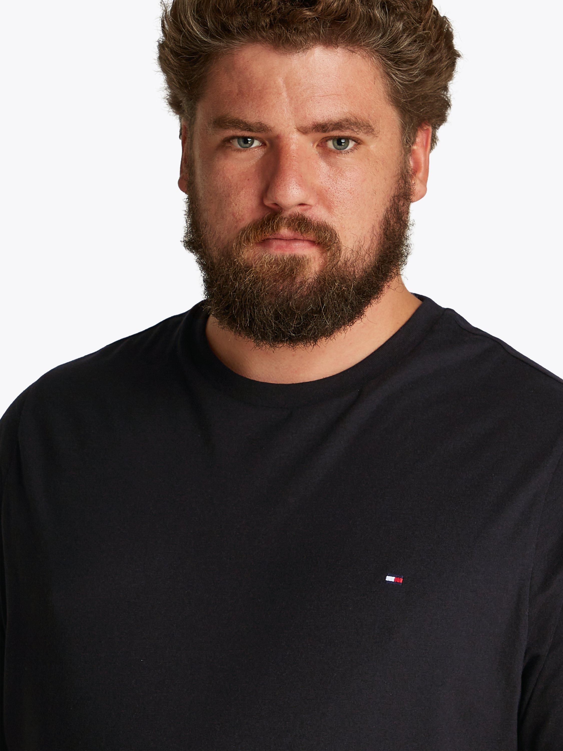 Product image 4 of 7, which shows Tommy Hilfiger Essential Cotton Regular Fit Short Sleeve T-Shirt, Black, XXXL