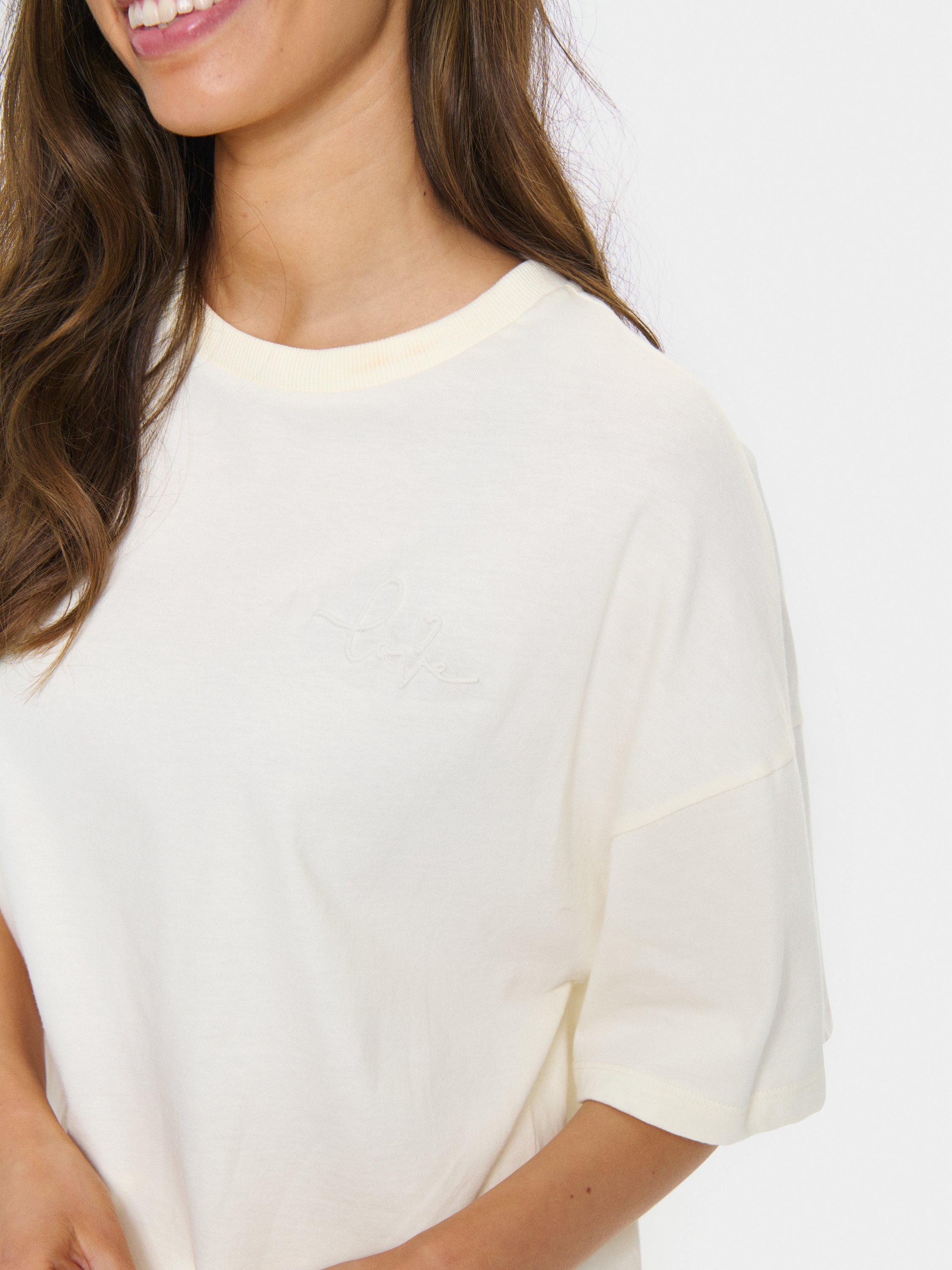 Product image 4 of 6, which shows Saint Tropez Jalinu Boxy Fit T-Shirt, White, XS