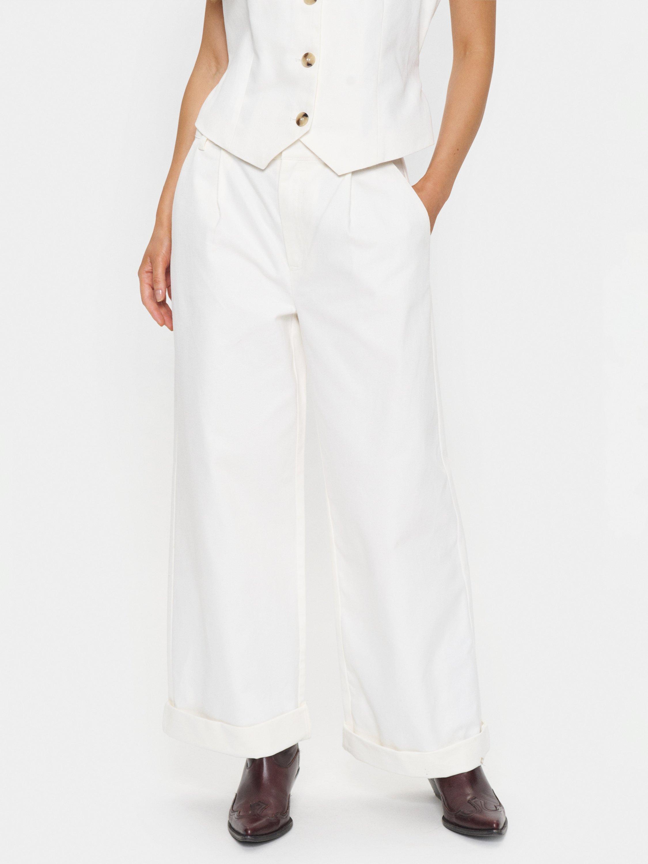 Product image 1 of 6, which shows Saint Tropez Jaclyn Pleat Wide Leg Trousers, White, XS