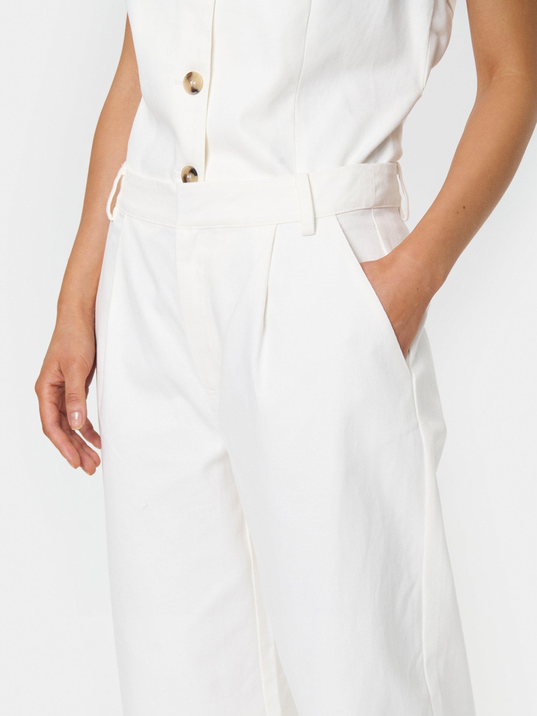 Product image 4 of 6, which shows Saint Tropez Jaclyn Pleat Wide Leg Trousers, White, XS