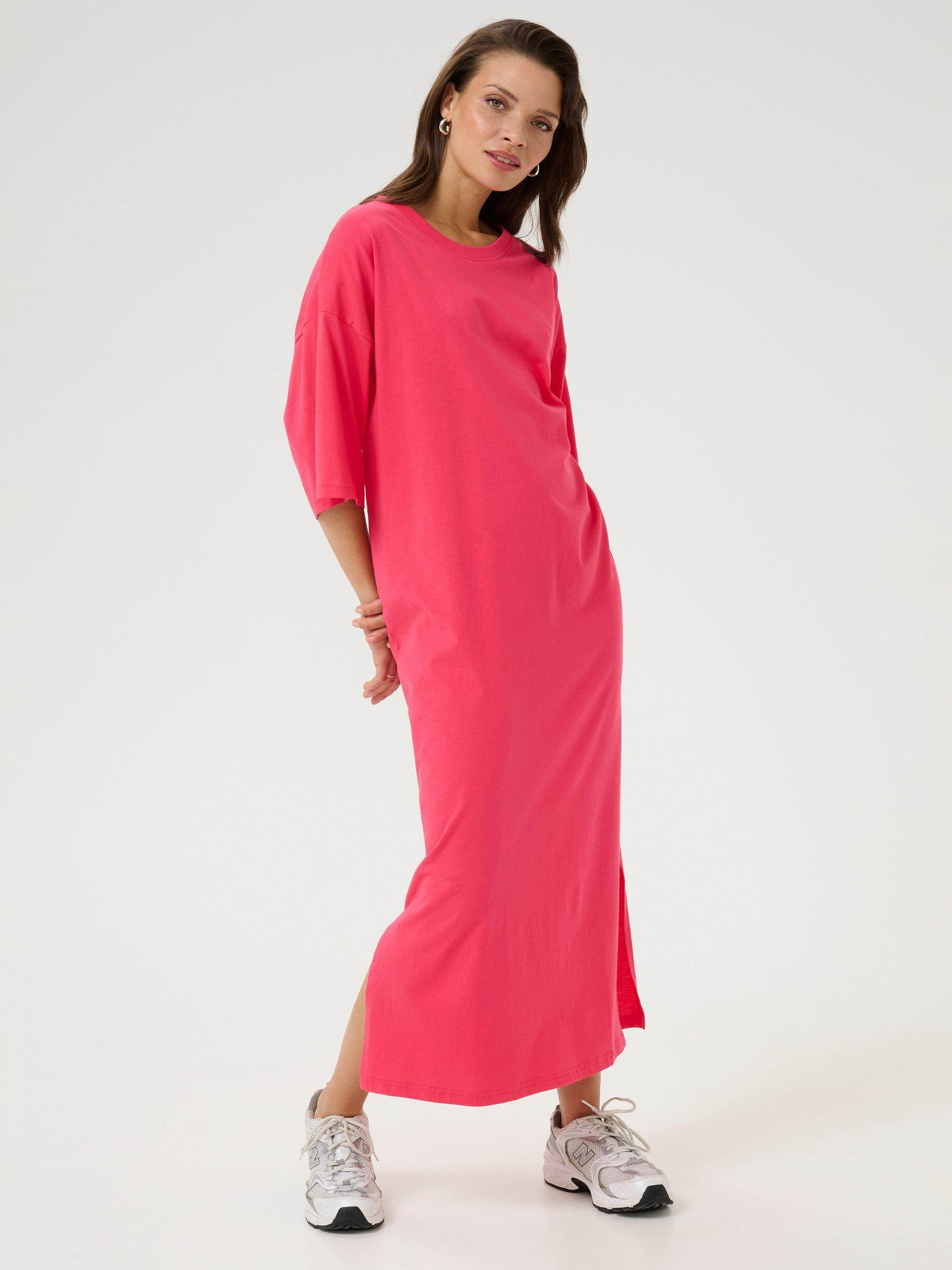 Product image 1 of 5, which shows KAFFE Edna T-Shirt Maxi Dress, Mid Red, S
