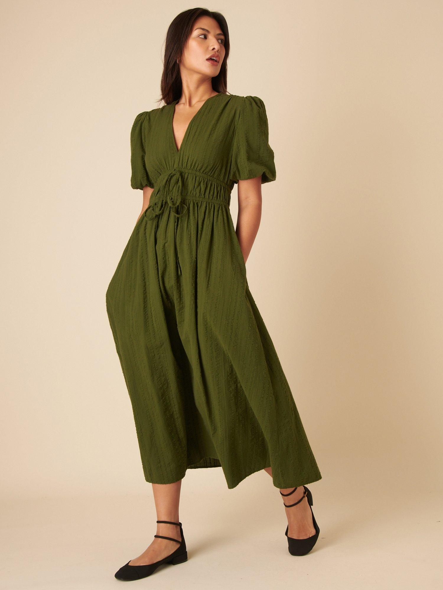 Product image 2 of 4, which shows Nobody's Child Petite Scottie Midi Dress, Green, 6