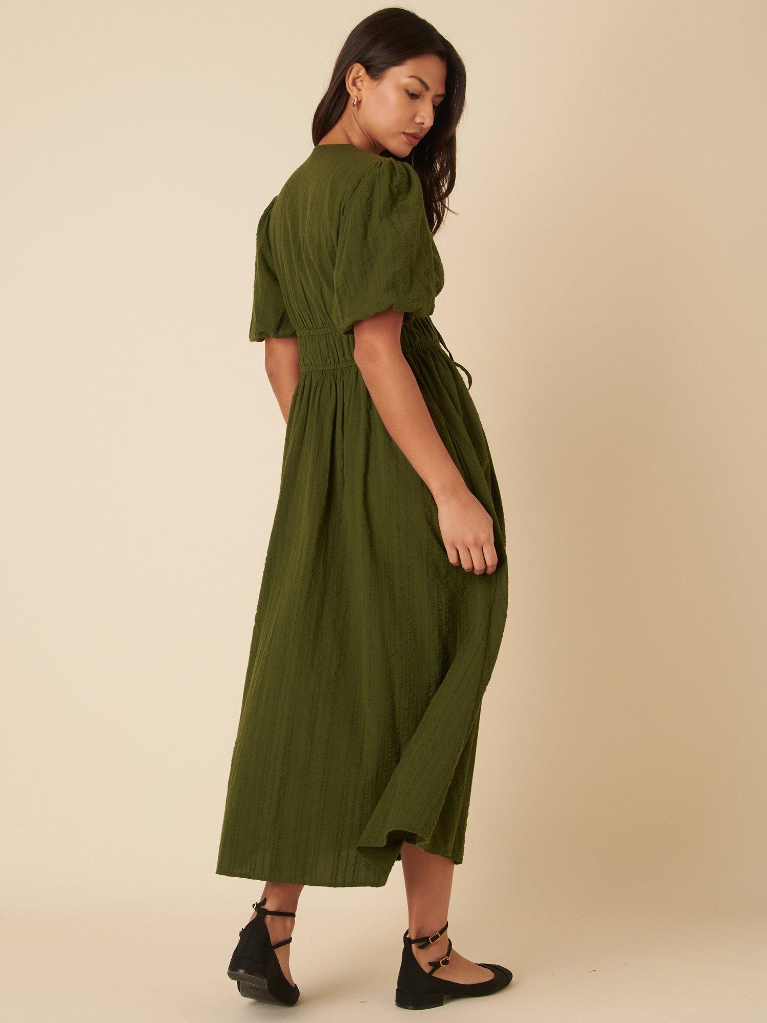 Product image 4 of 4, which shows Nobody's Child Petite Scottie Midi Dress, Green, 6