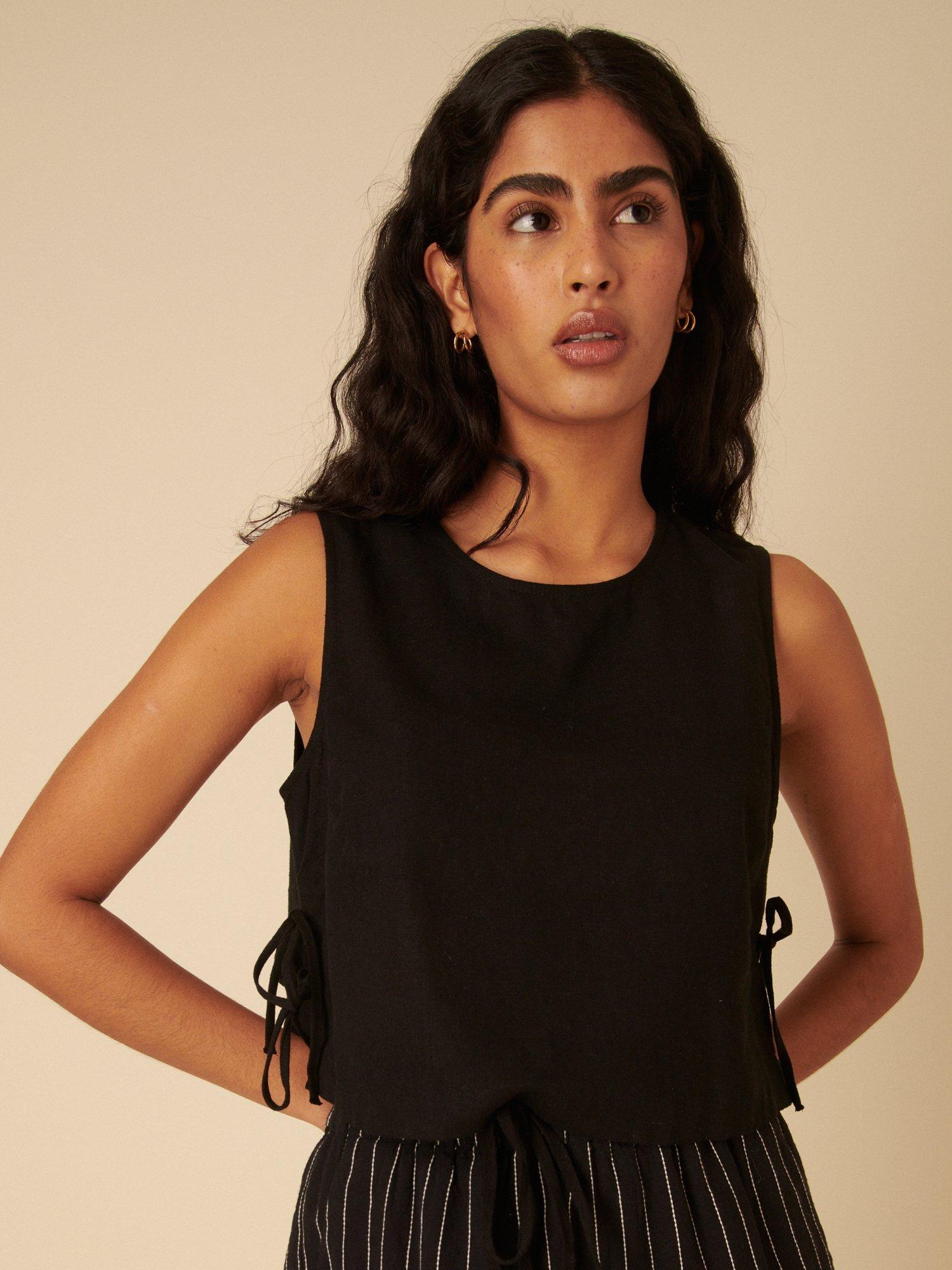 Nobody's Child Verity Tie Side Linen Rich Top, Black