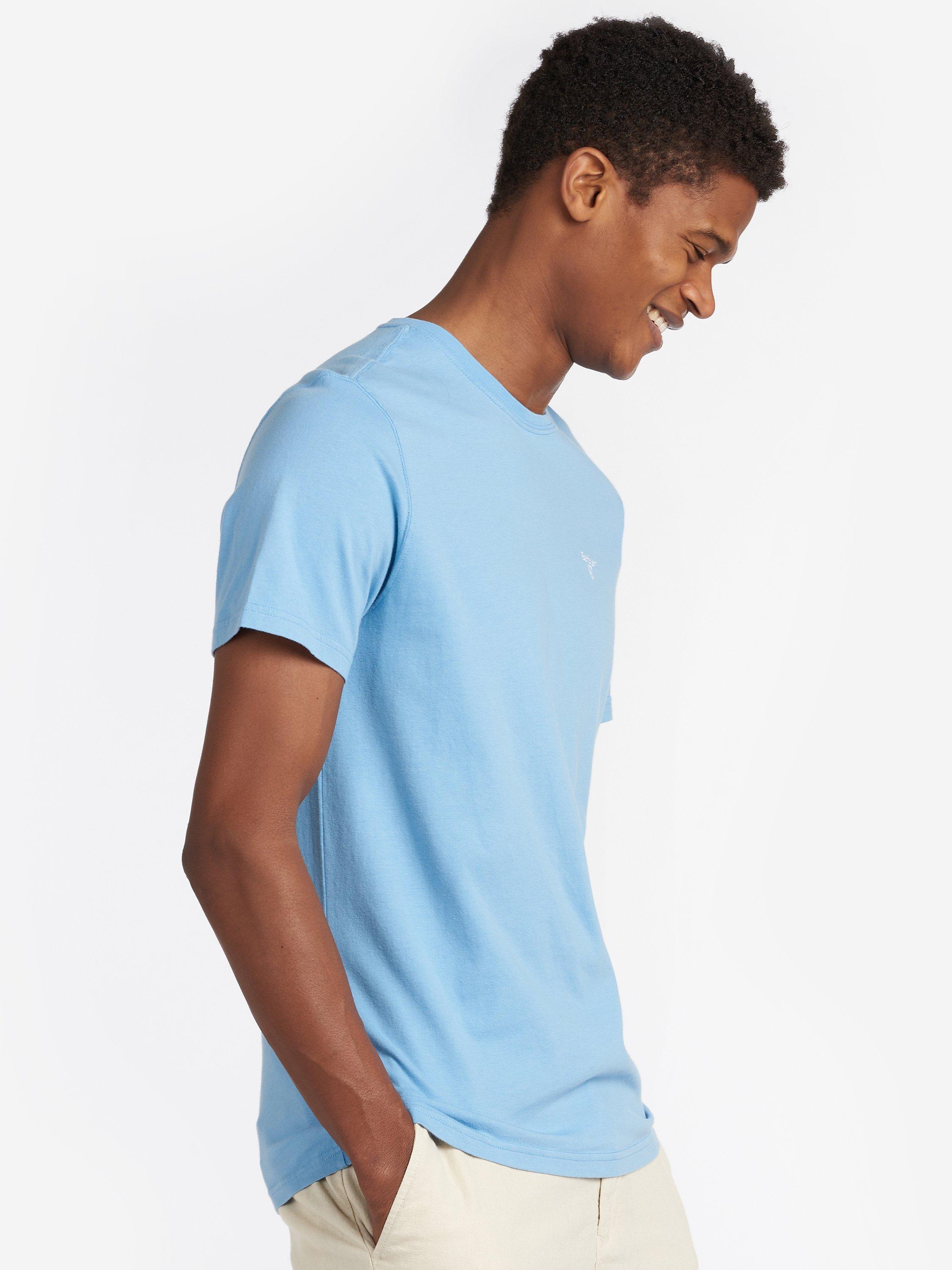 Product image 1 of 6, which shows Barbour Essential Sports Logo T-Shirt, Blue, S