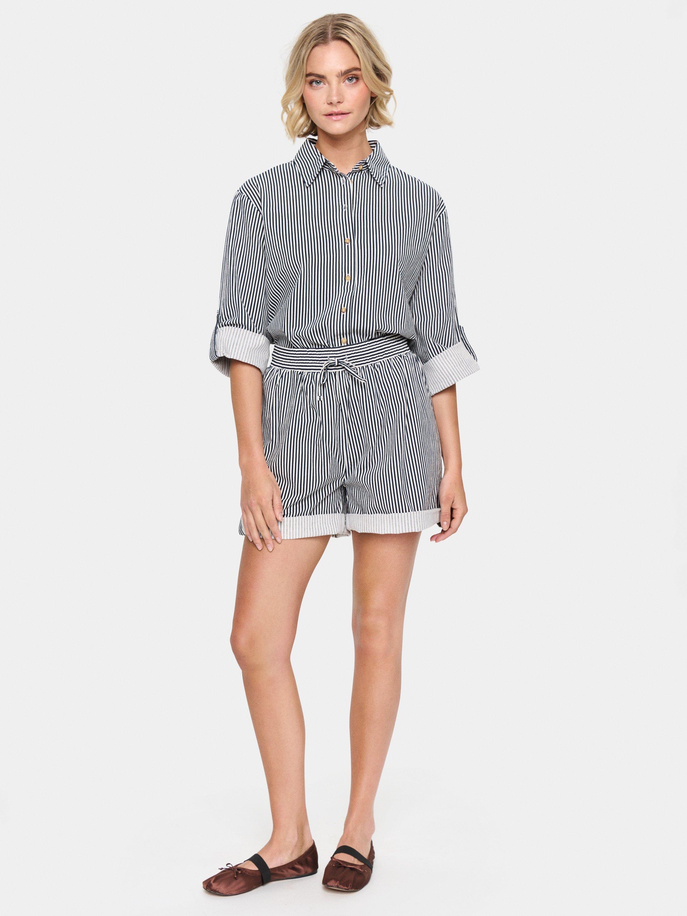 Product image 3 of 6, which shows Saint Tropez ZalindaSZ Folded Hem Cotton Shorts, Blue/Multi, S