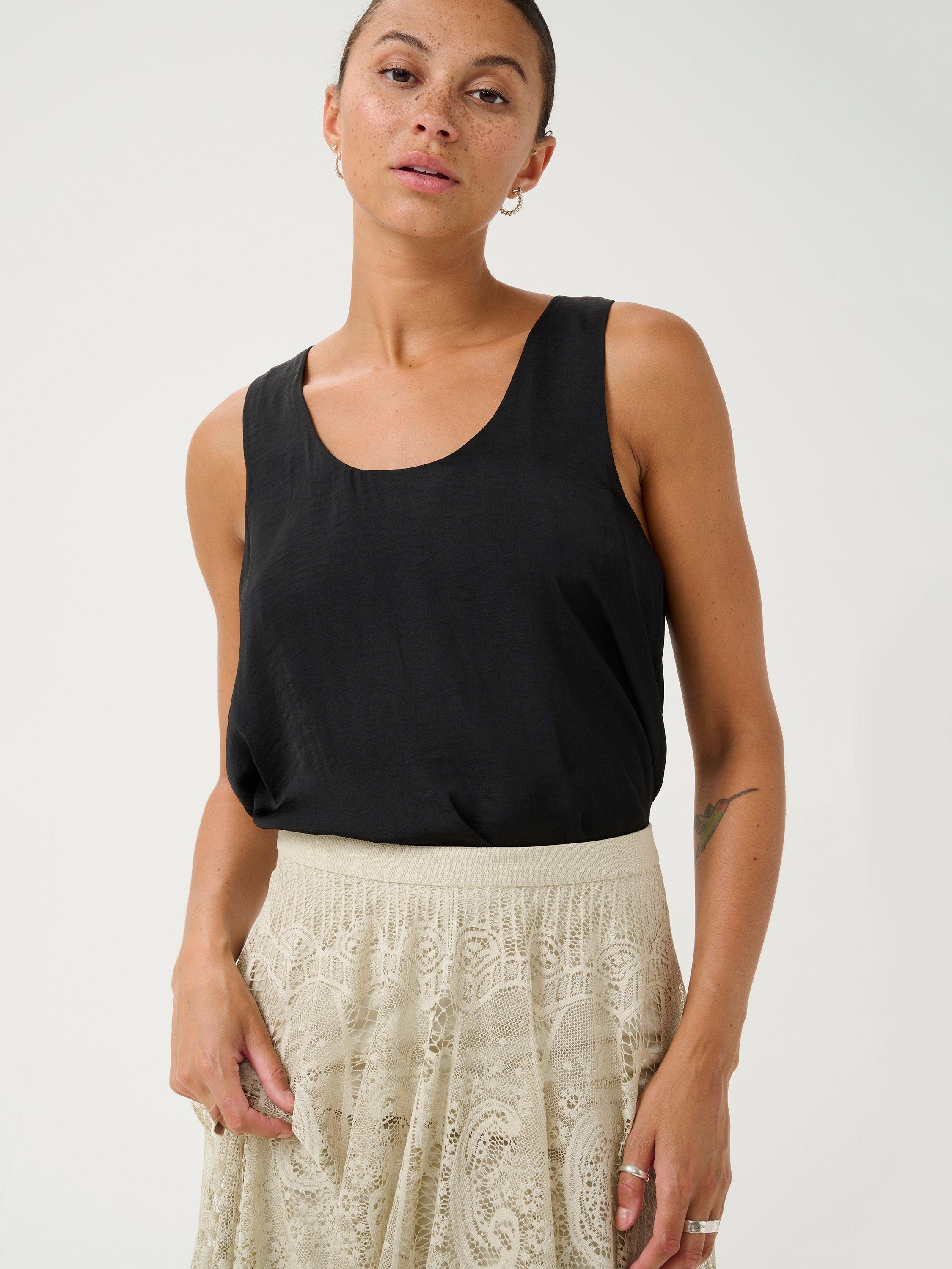 Product image 3 of 5, which shows KAFFE Allie Round Neck Vest, Black, 8
