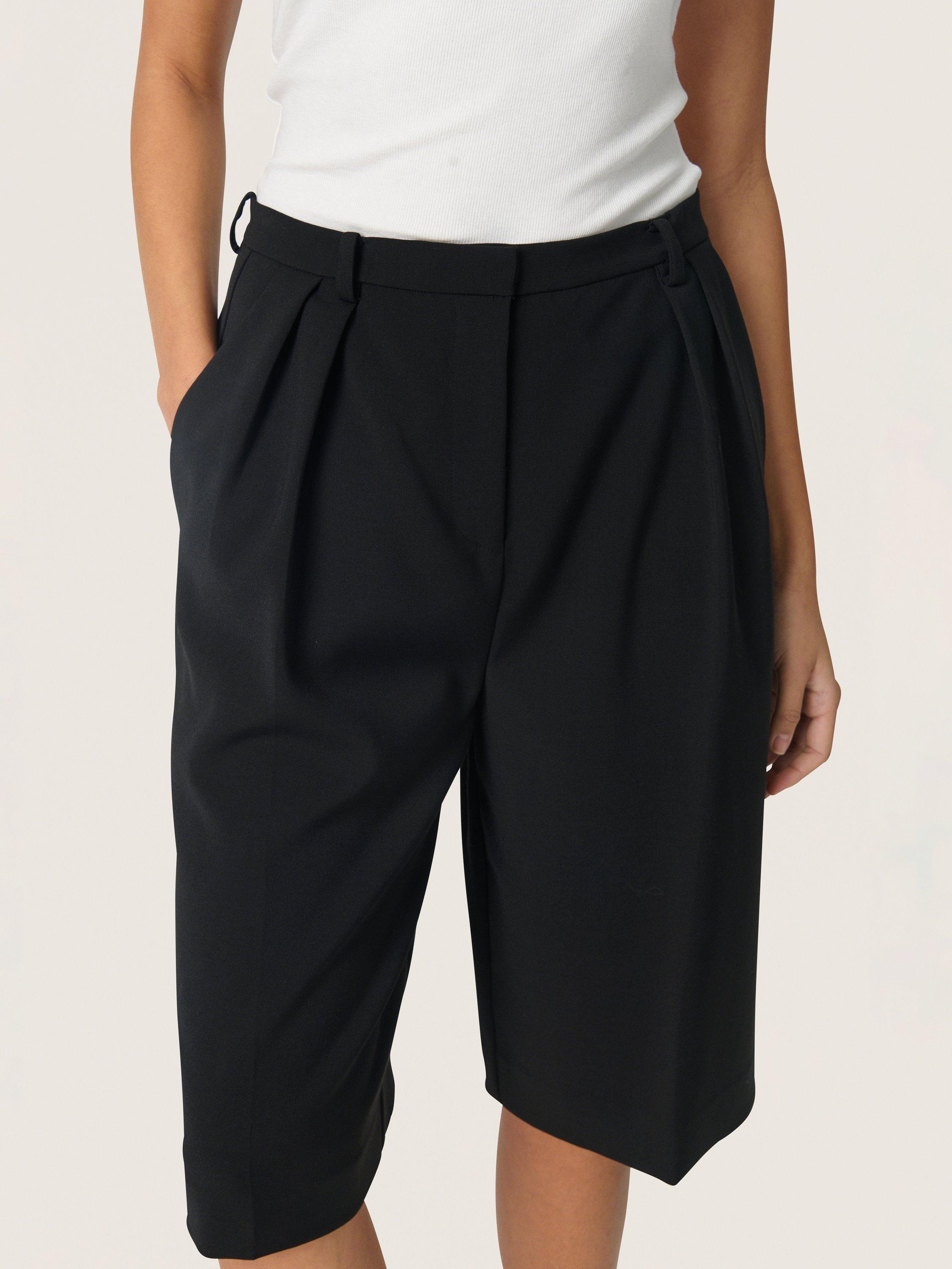 Product image 4 of 6, which shows Soaked In Luxury Malika Tailored Shorts, Black, S