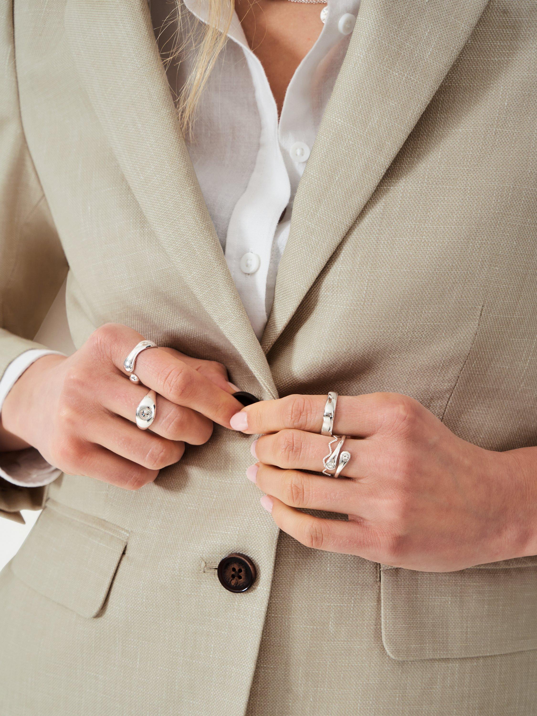 Product image 4 of 5, which shows Crew Clothing Linen Cotton Blend Single Breasted Blazer, Oatmeal, 6