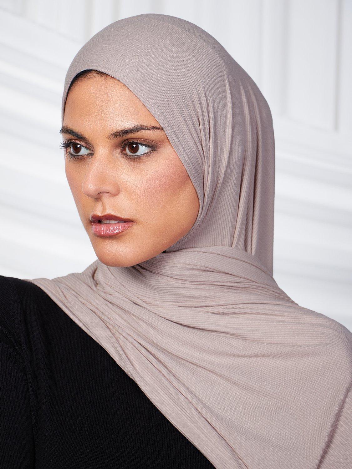 Product image 1 of 3, which shows Aab Cotton Rich Ribbed Hijab, Mauve, One Size