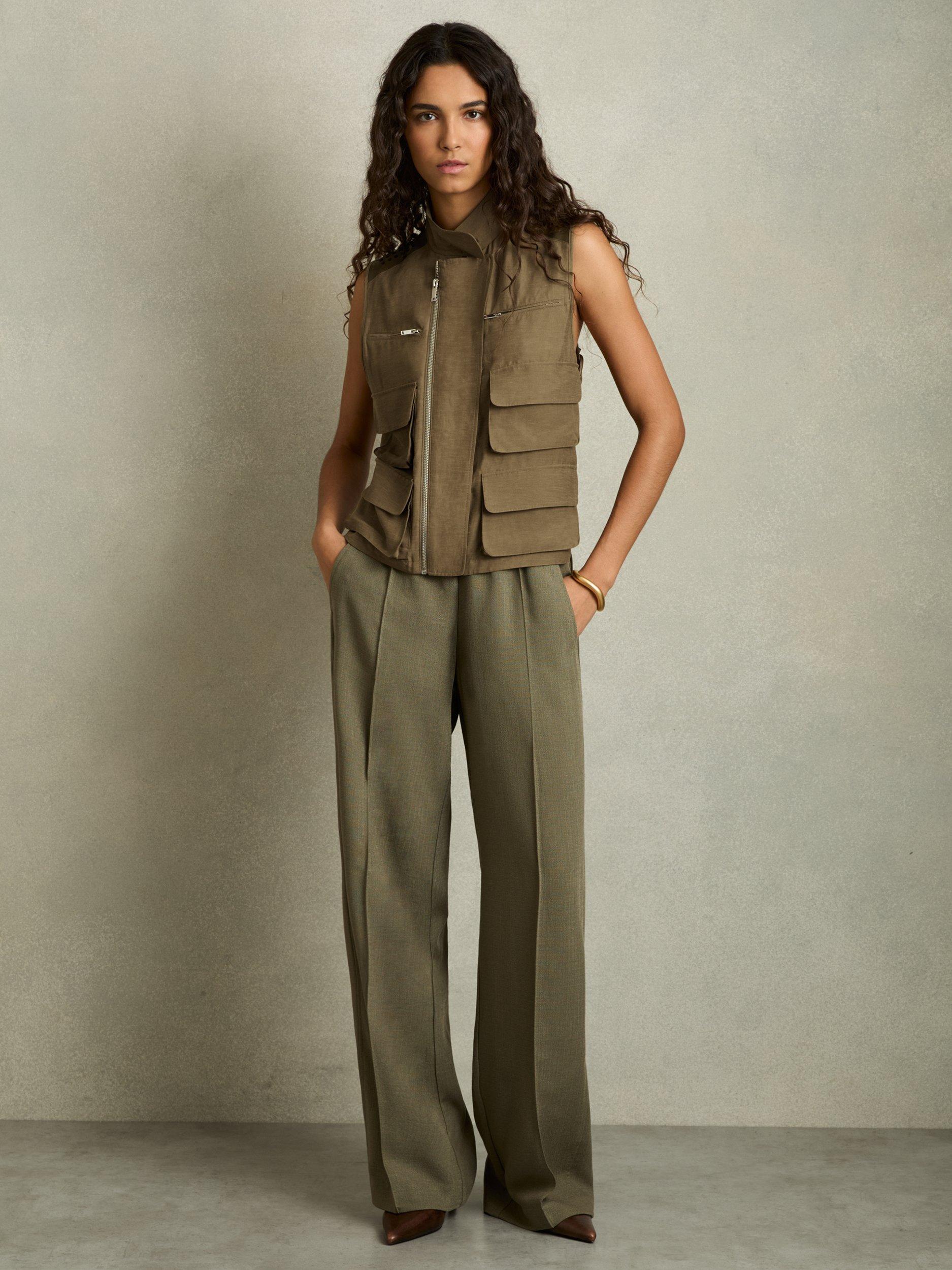 【海外限定】REISSジレ☆Grace Pocket Stitch Gilet, Khaki Reiss Grace Pocket Stitch Gilet, Khaki