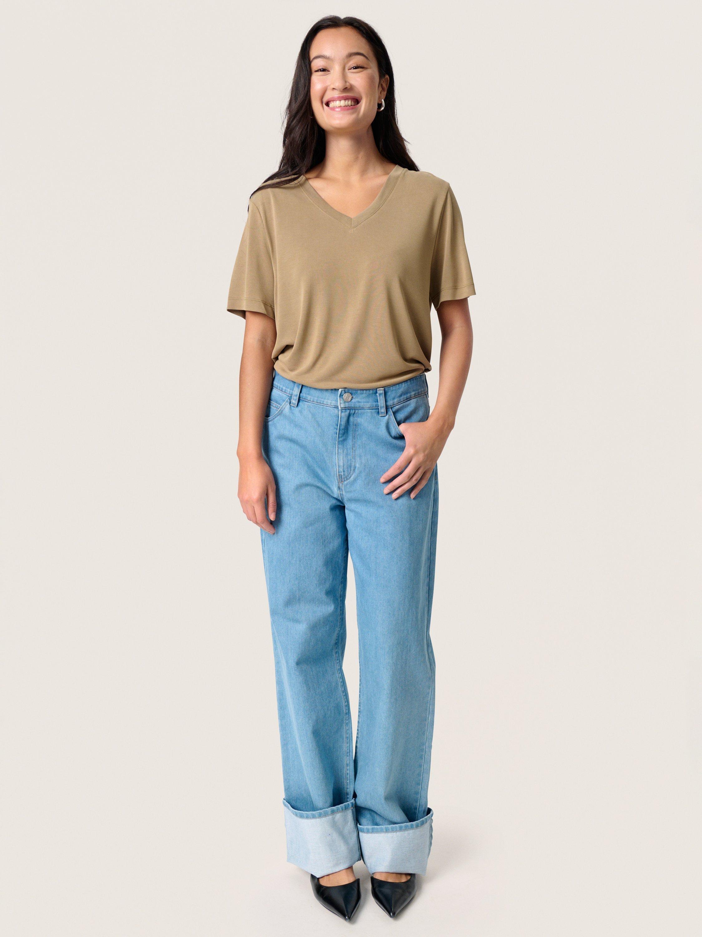 Product image 3 of 6, which shows Soaked In Luxury Columbine T-Shirt, Neutral, XS