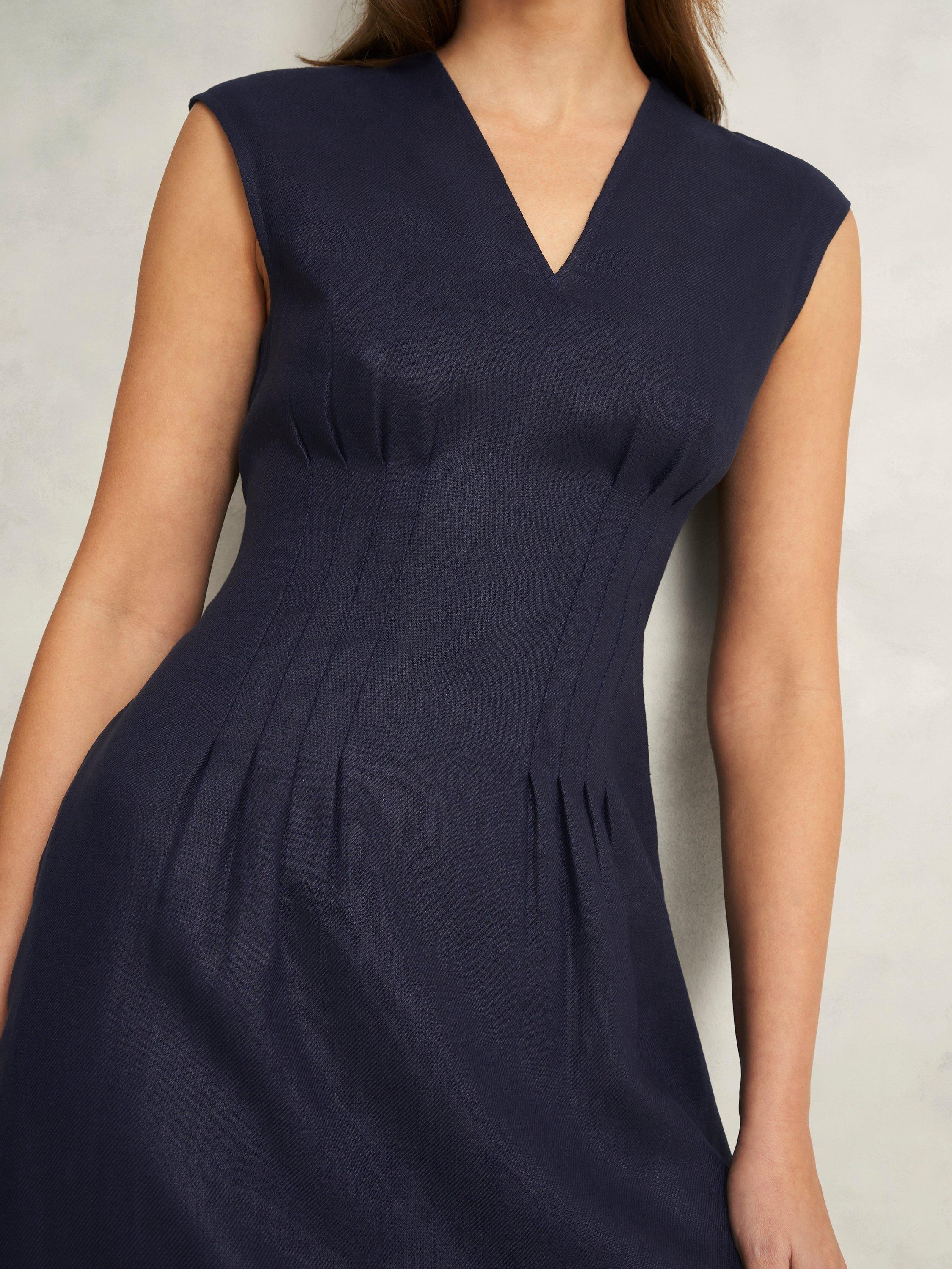 Product image 3 of 7, which shows Hobbs Kayleigh Pure Linen Dress, Navy, 10