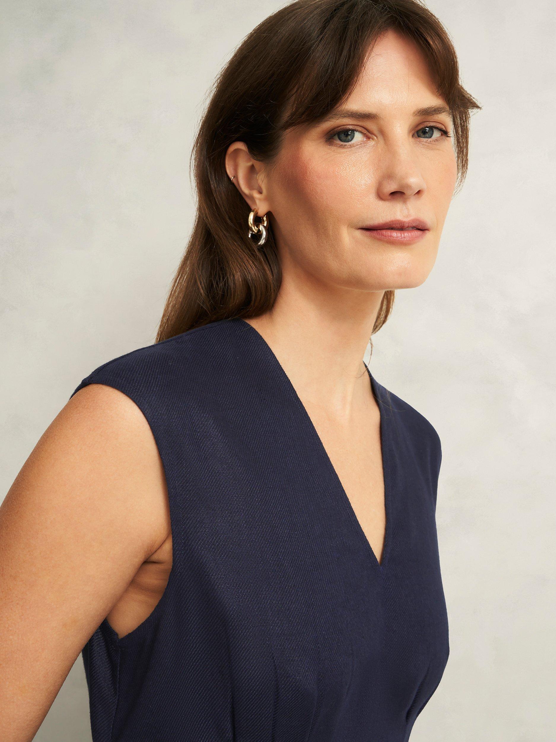 Product image 6 of 7, which shows Hobbs Kayleigh Pure Linen Dress, Navy, 10