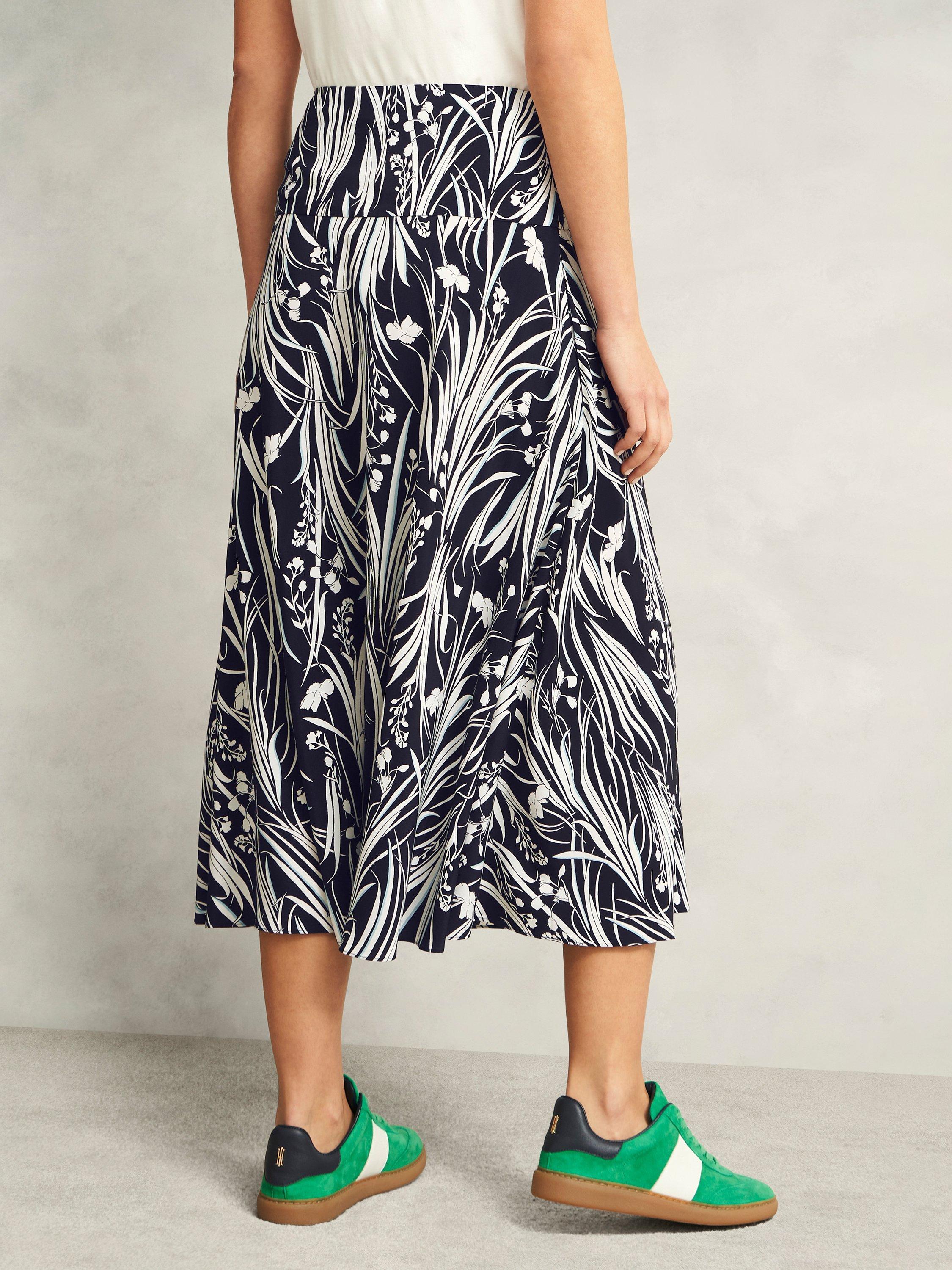 Product image 2 of 6, which shows Hobbs Noemi Wildflower Skirt, Navy/Ivory, 12