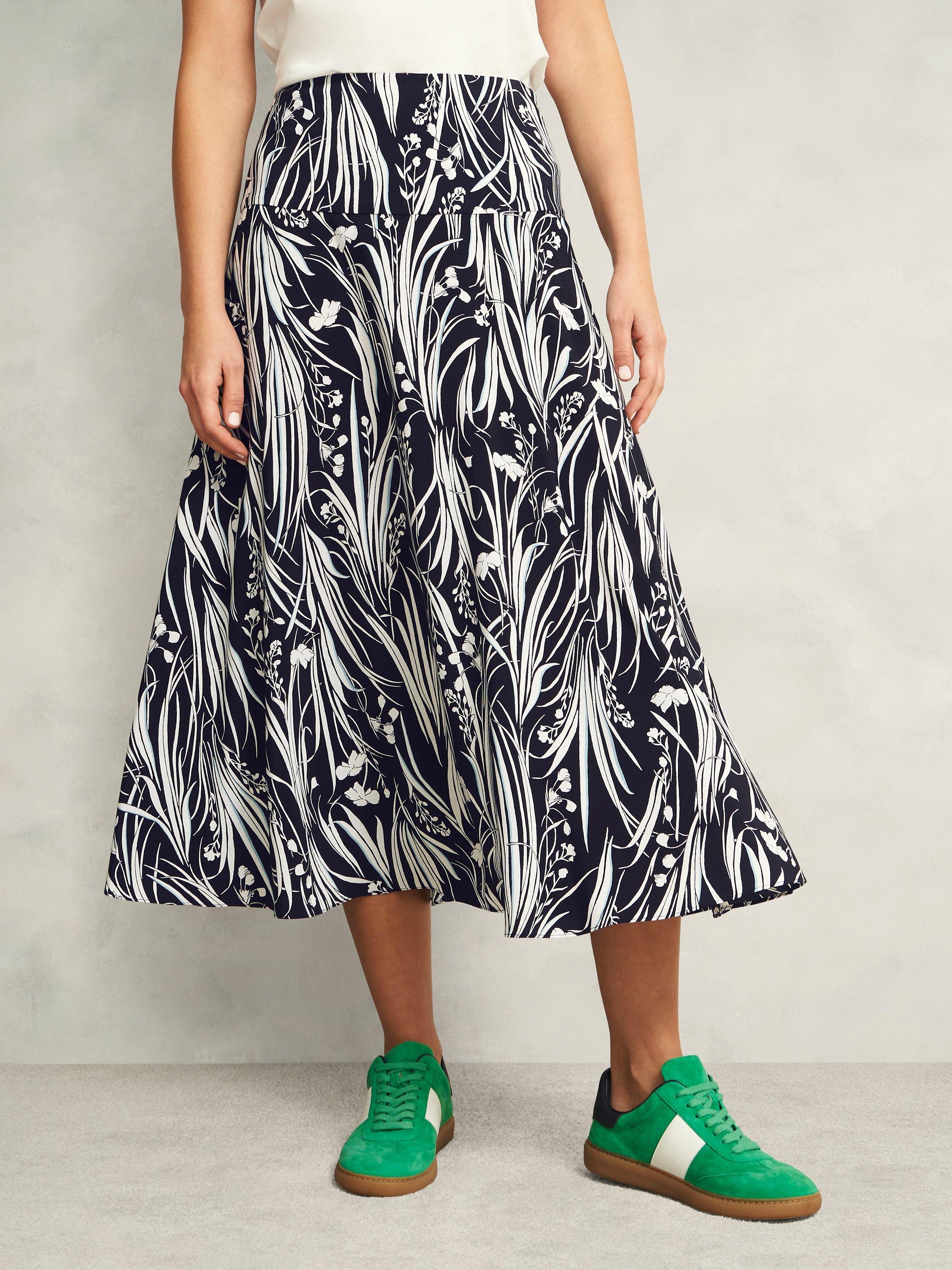 Product image 5 of 6, which shows Hobbs Noemi Wildflower Skirt, Navy/Ivory, 12