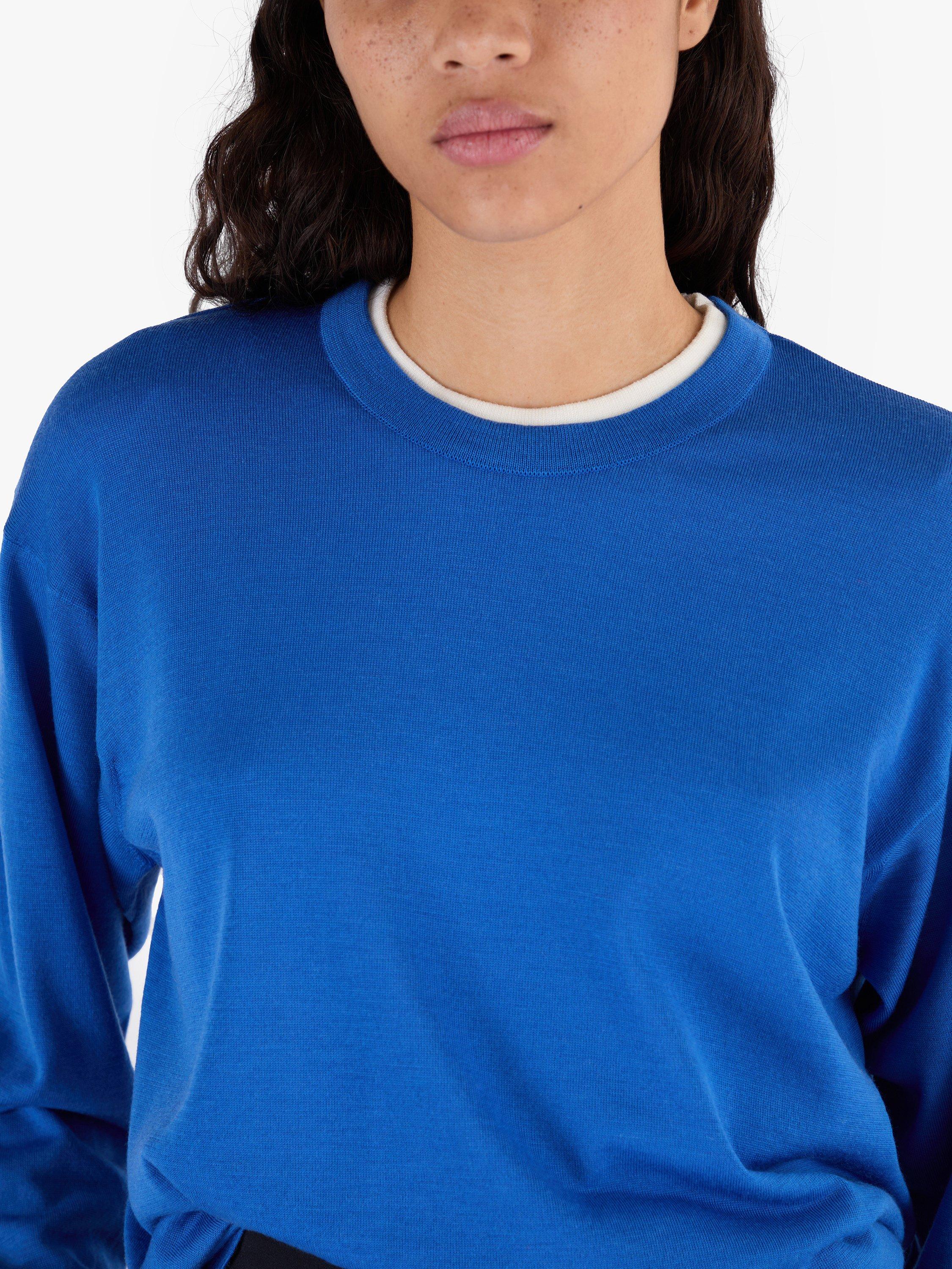 Product image 11 of 11, which shows John Smedley Unisex T-Shirt, Jay Blue/ English Plum, S