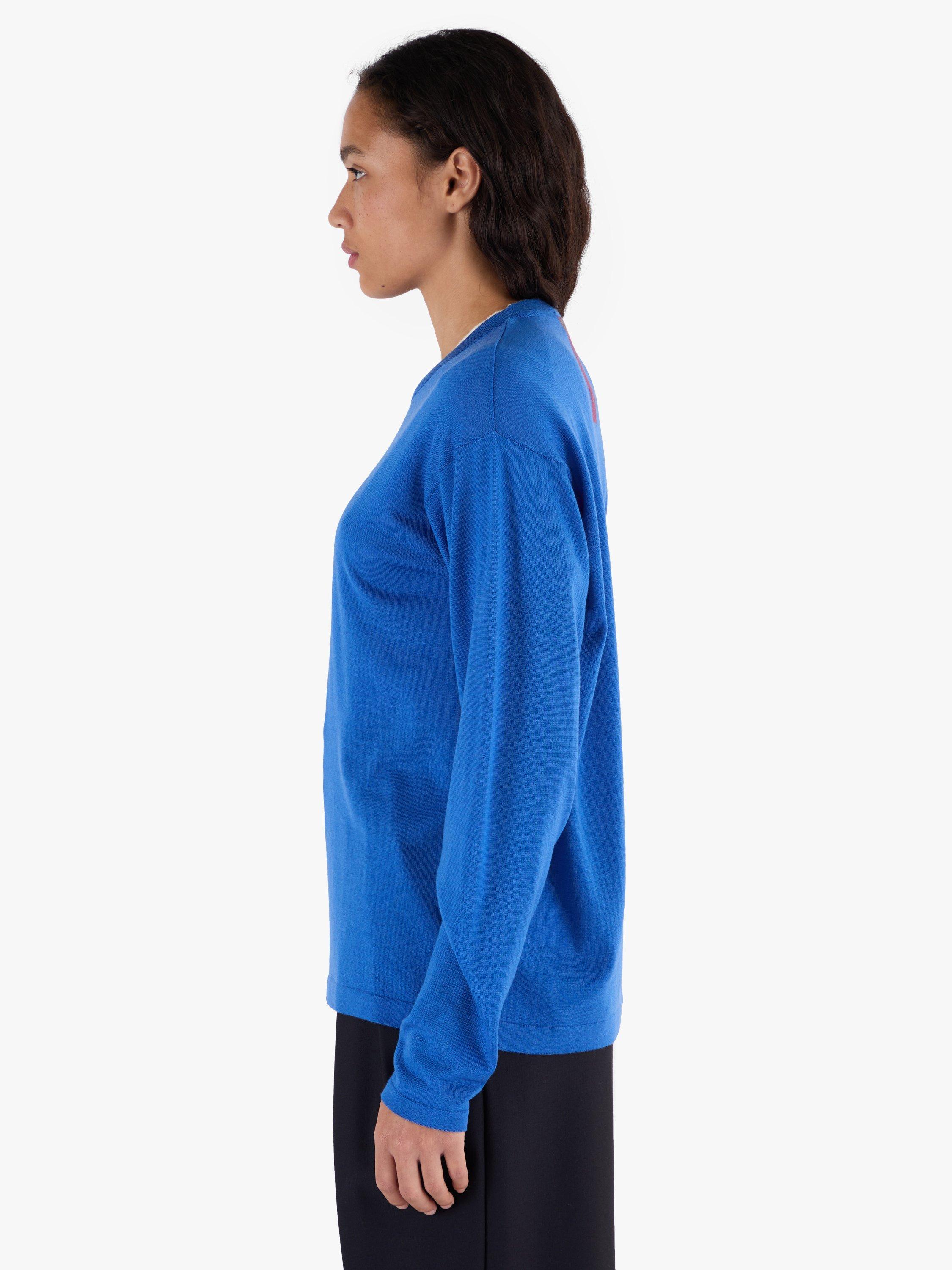 Product image 9 of 11, which shows John Smedley Unisex T-Shirt, Jay Blue/ English Plum, S