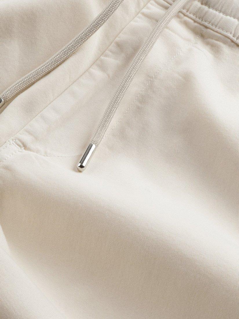 Product image 2 of 4, which shows NN.07 Gregor Drawstring Shorts, Vanilla, L
