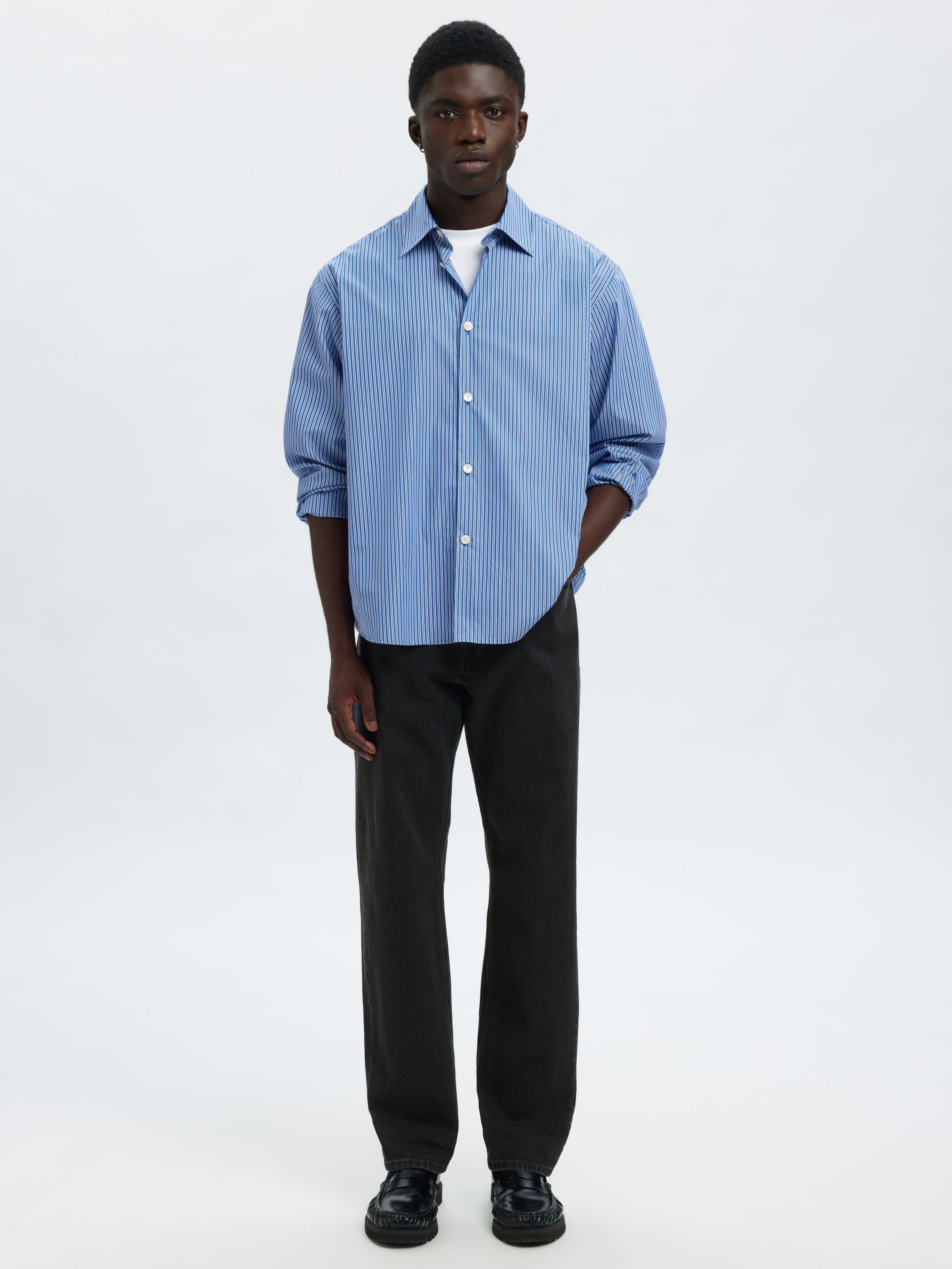 Product image 2 of 6, which shows SELECTED HOMME 190 Cotton Regular Tapered Denim Jeans, Black Denim, 30R