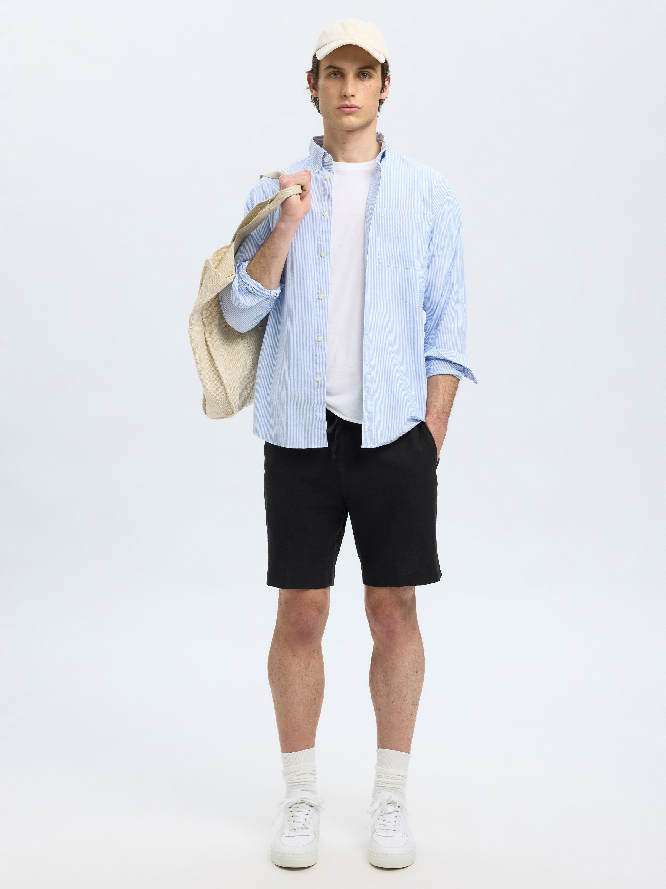 Product image 2 of 6, which shows Selected Leroy Regular Fit Sun Shorts, Black, S