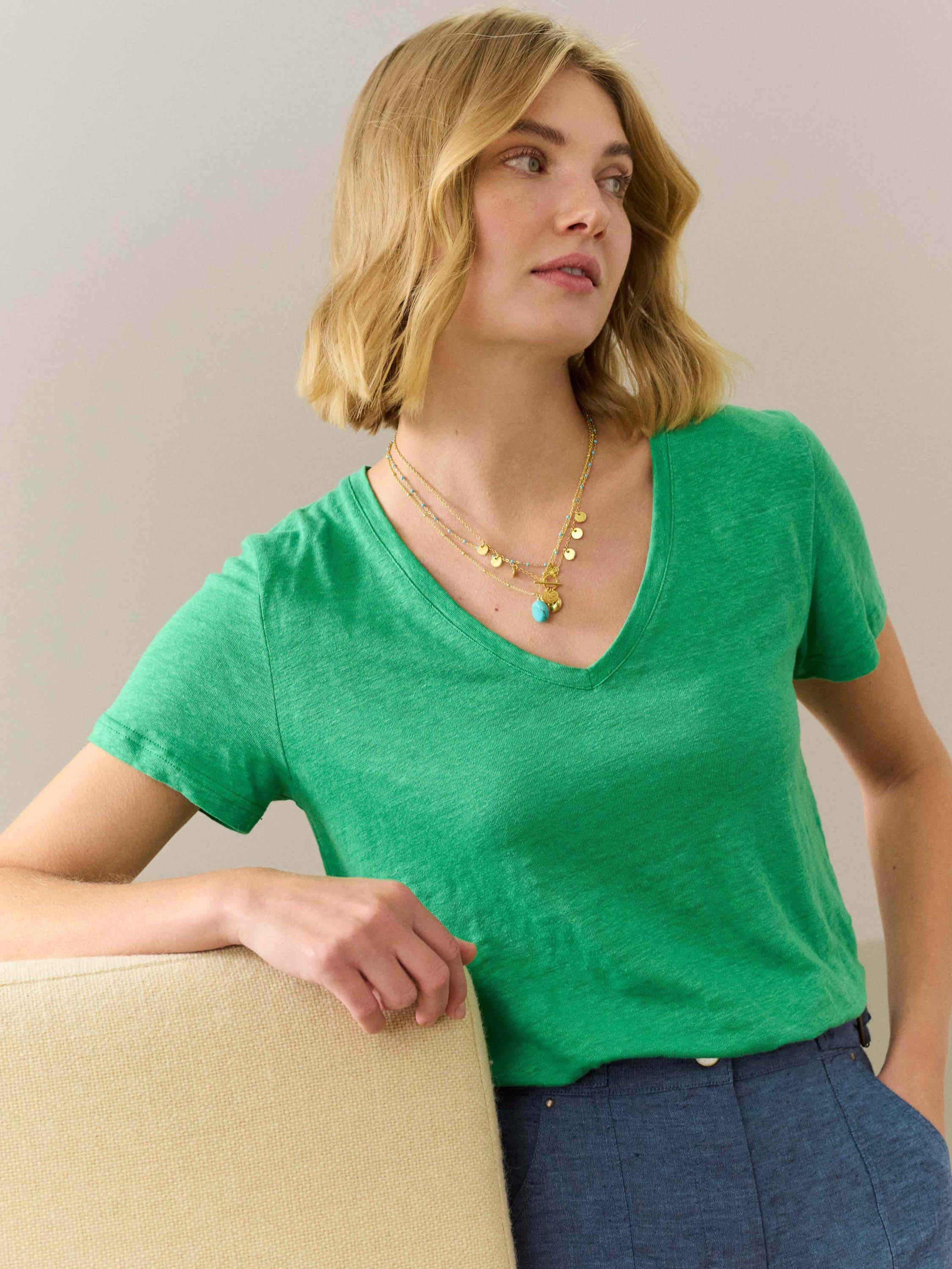 Brora Linen Knit V-Neck T-Shirt, Mid Green