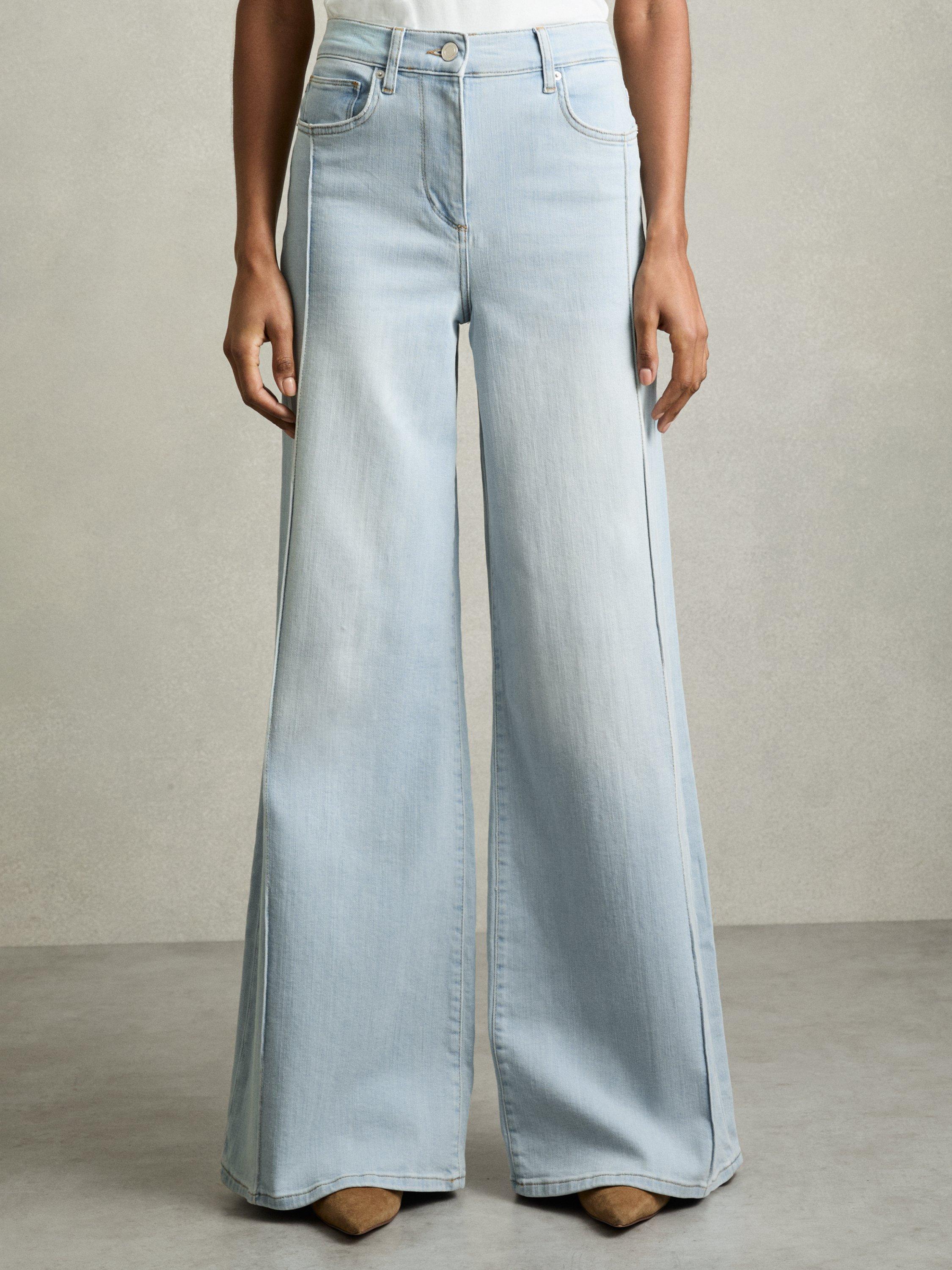 Product image 4 of 5, which shows Reiss Heather Mid Rise Loose Wide Leg Jeans, Light Blue, 24R