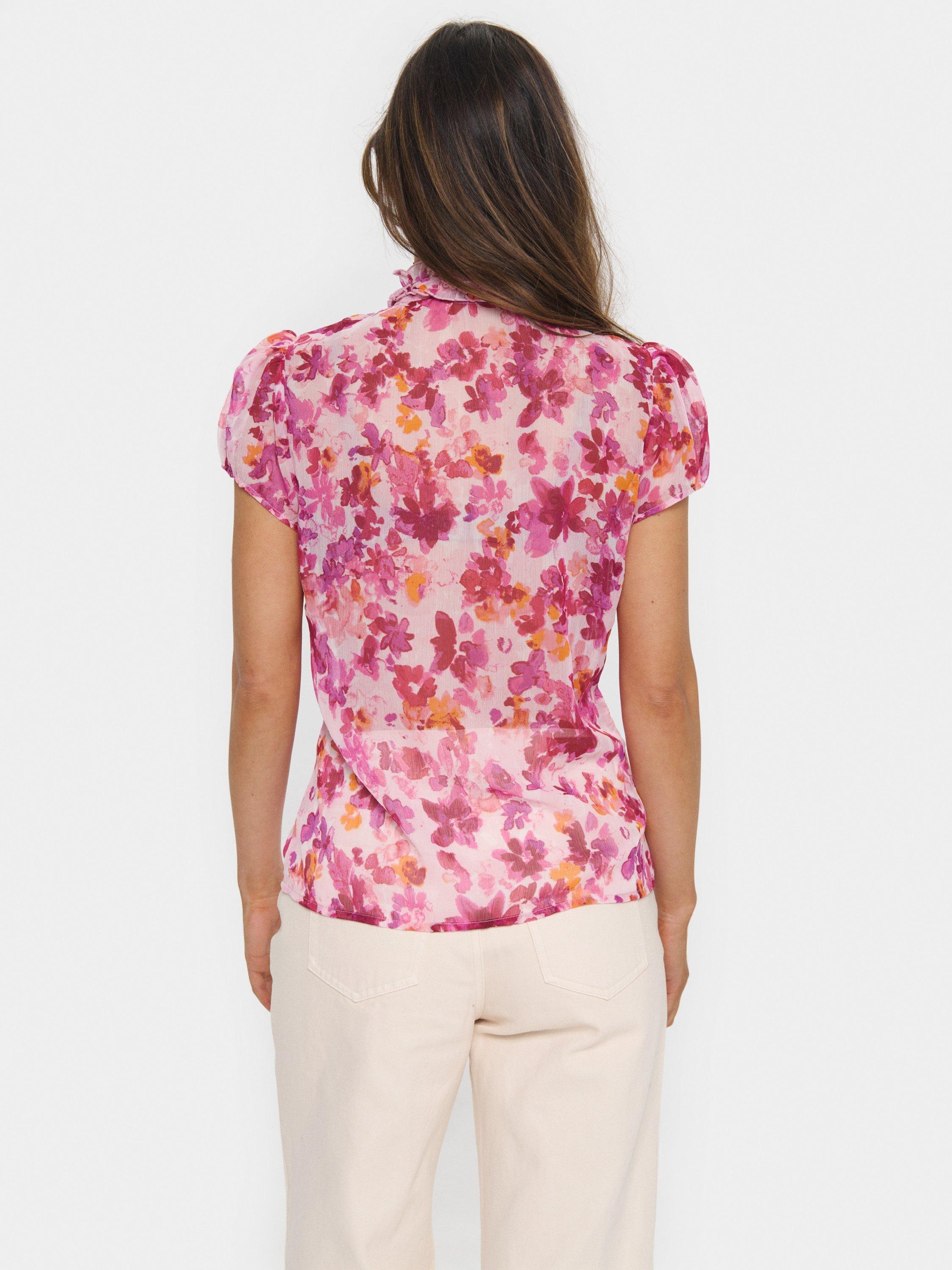 Product image 2 of 6, which shows Saint Tropez Lilja Floral Crinkle Shirt, Pink/Multi, XXL