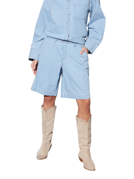 Sisters Point Osa Loose Fit Denim Shorts, Light Blue Wash, Light Blue Wash