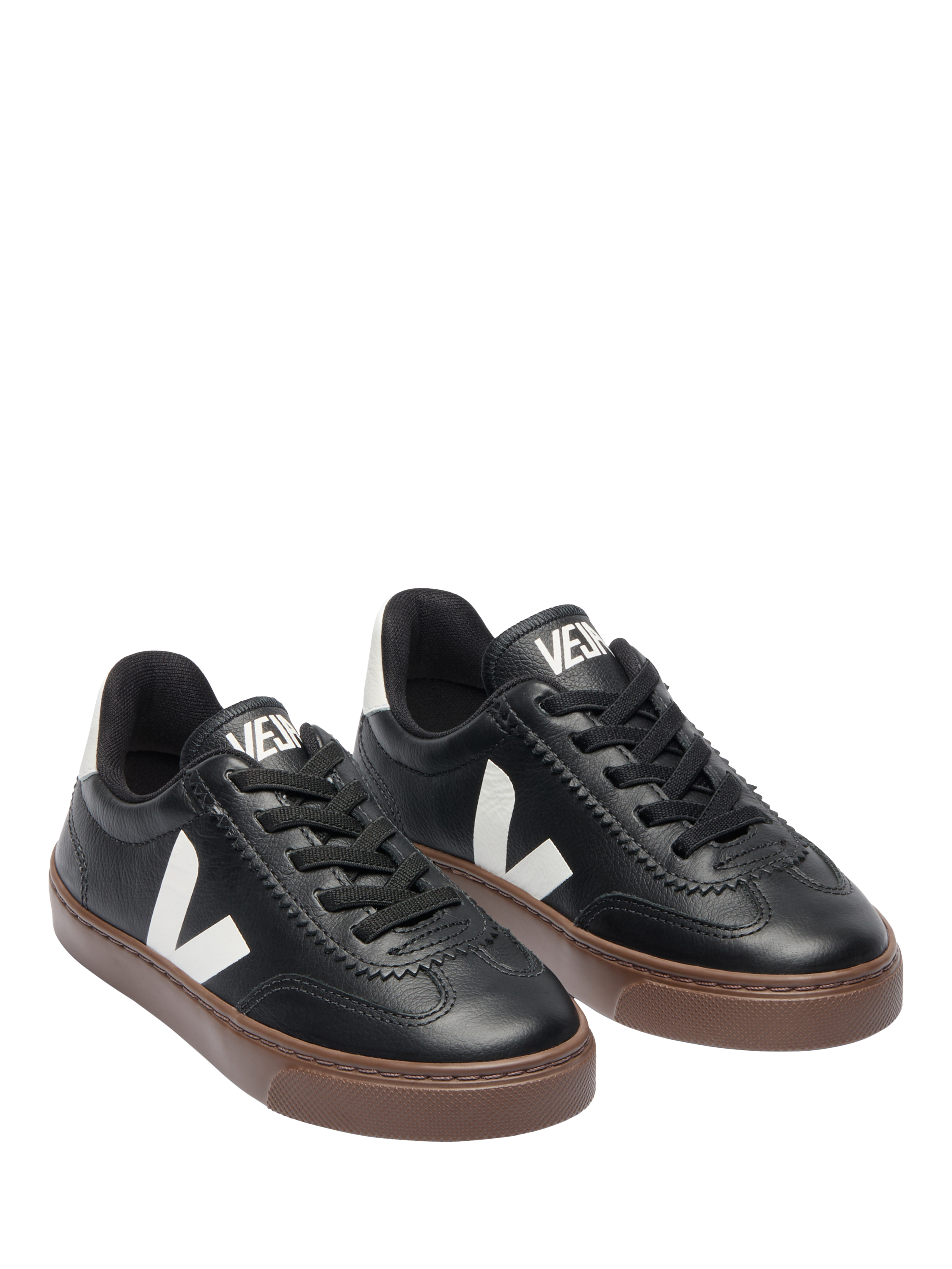 Product image 2 of 3, which shows VEJA Kids' Small Volley Trainers, Black/White, EU28