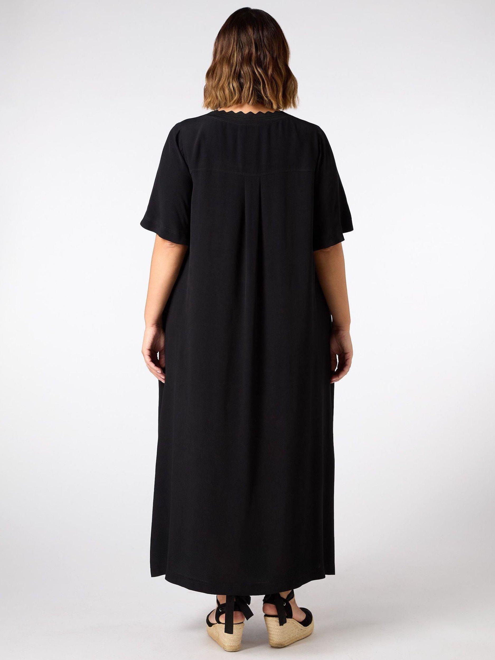 Product image 5 of 5, which shows Live Unlimited Curve Scallop Rib T-Shirt Dress, Black, 12