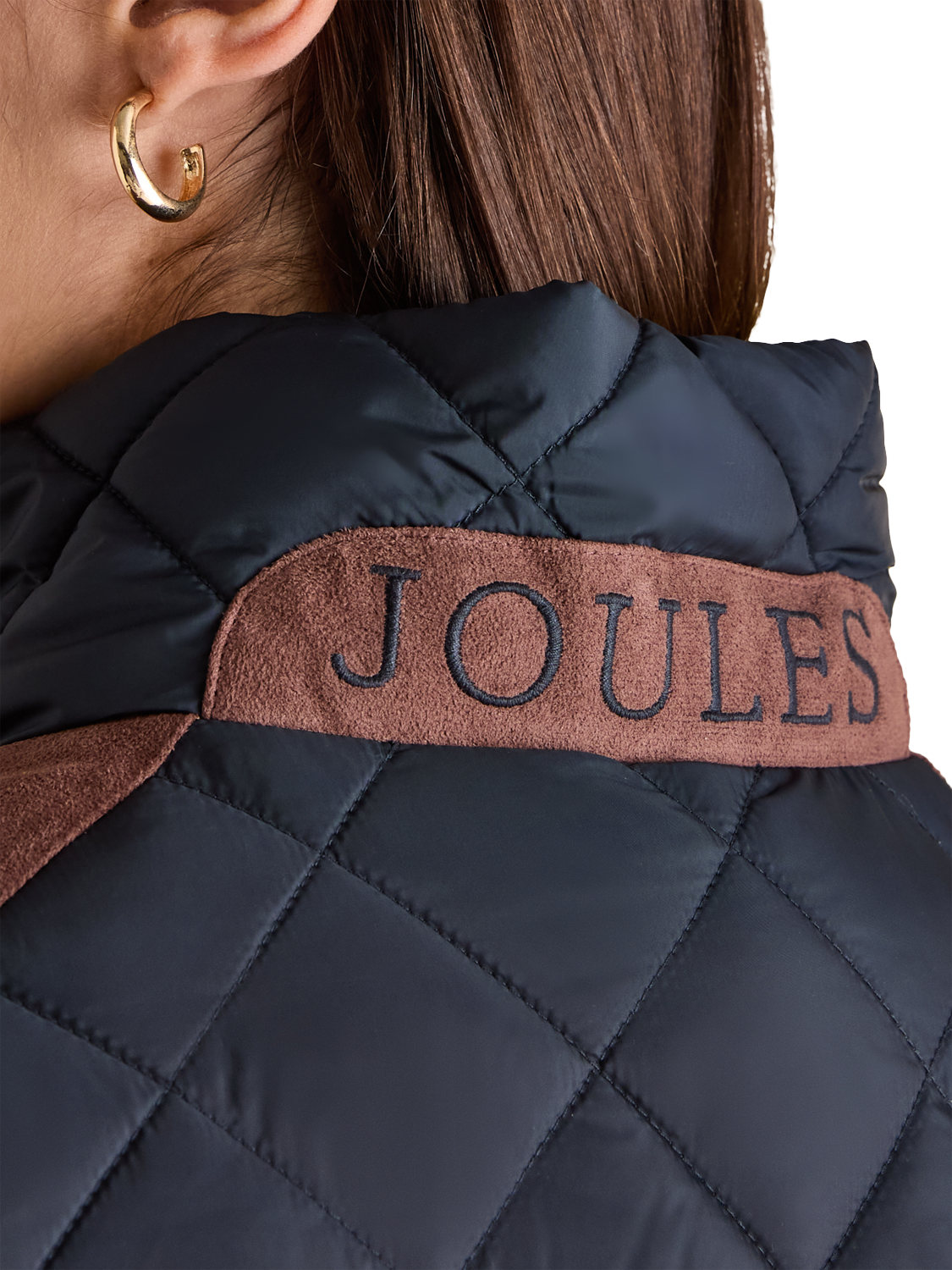 Product image 6 of 8, which shows Joules Luxe Diamond Quilted Showerproof Gilet, Navy, 6