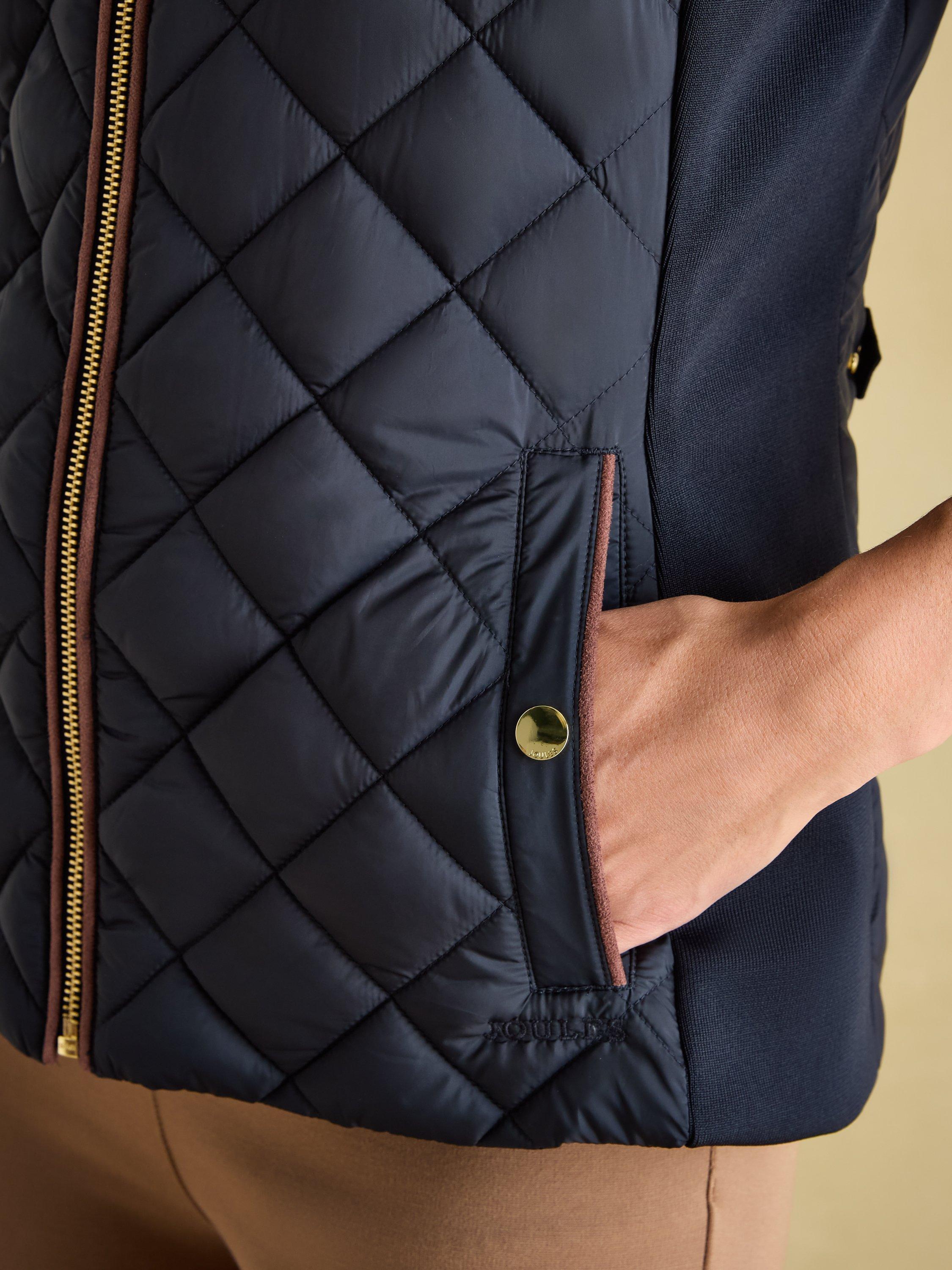 Product image 7 of 8, which shows Joules Luxe Diamond Quilted Showerproof Gilet, Navy, 6