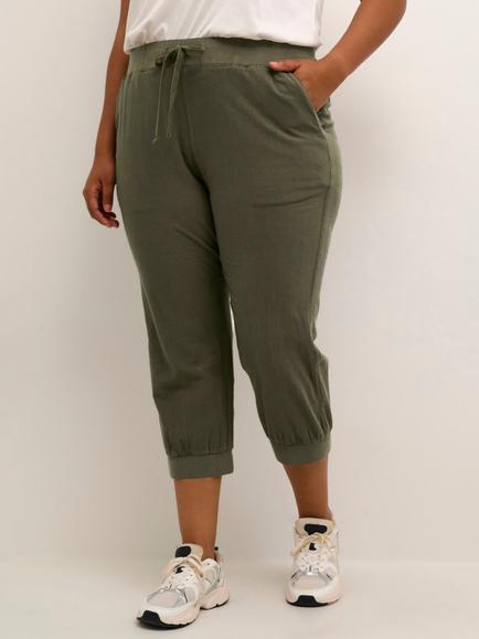 KAFFE Curve Nana Capri Trousers, Grape Leaf