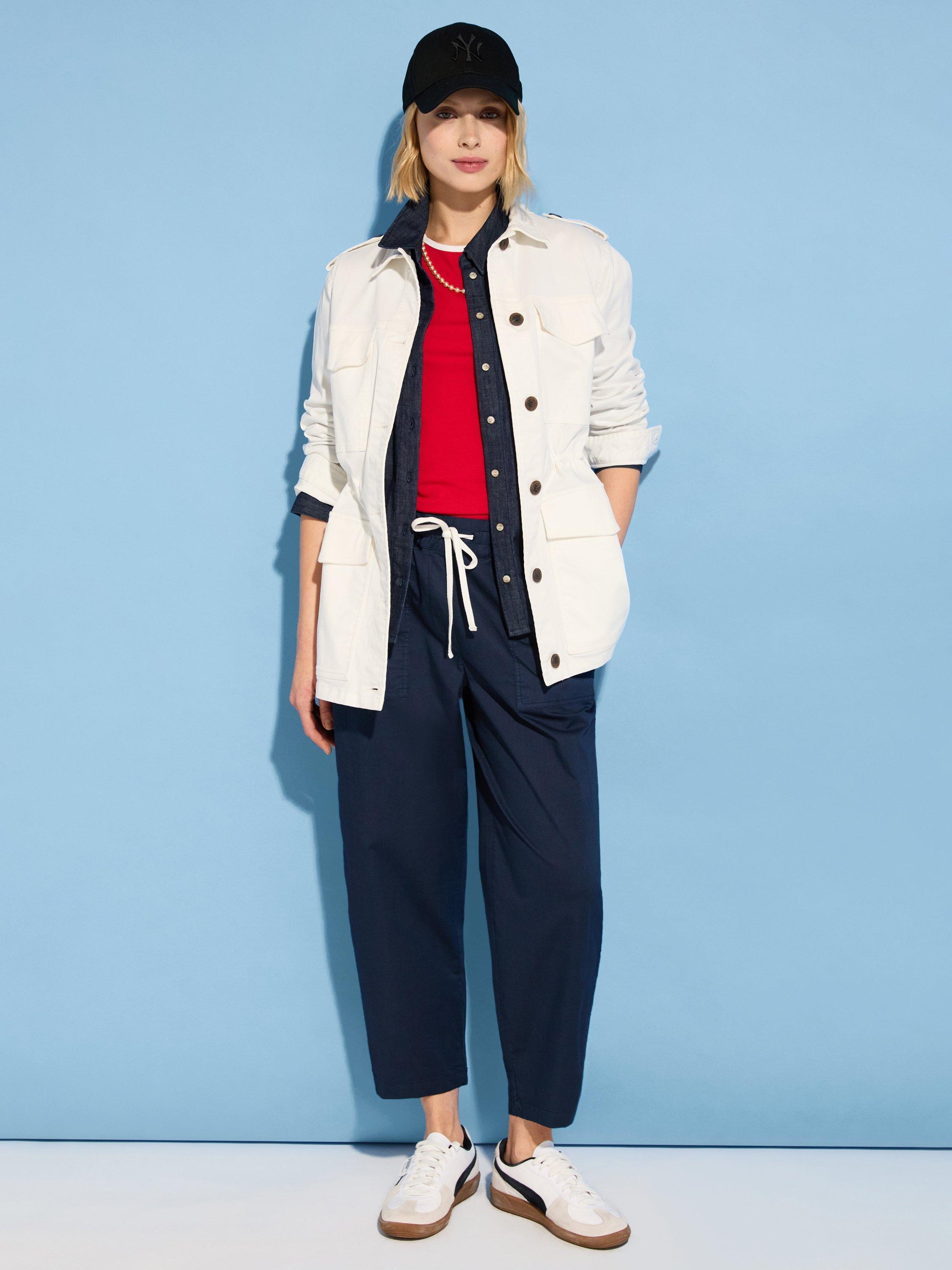 Product image 3 of 8, which shows Baukjen Drake Organic Cotton Buttoned Jacket, White, 10