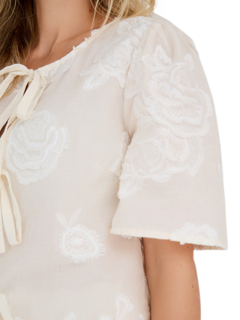 Product image 4 of 6, which shows A-VIEW Rosamarie Floral Tie Front Top, Light Sand, 10
