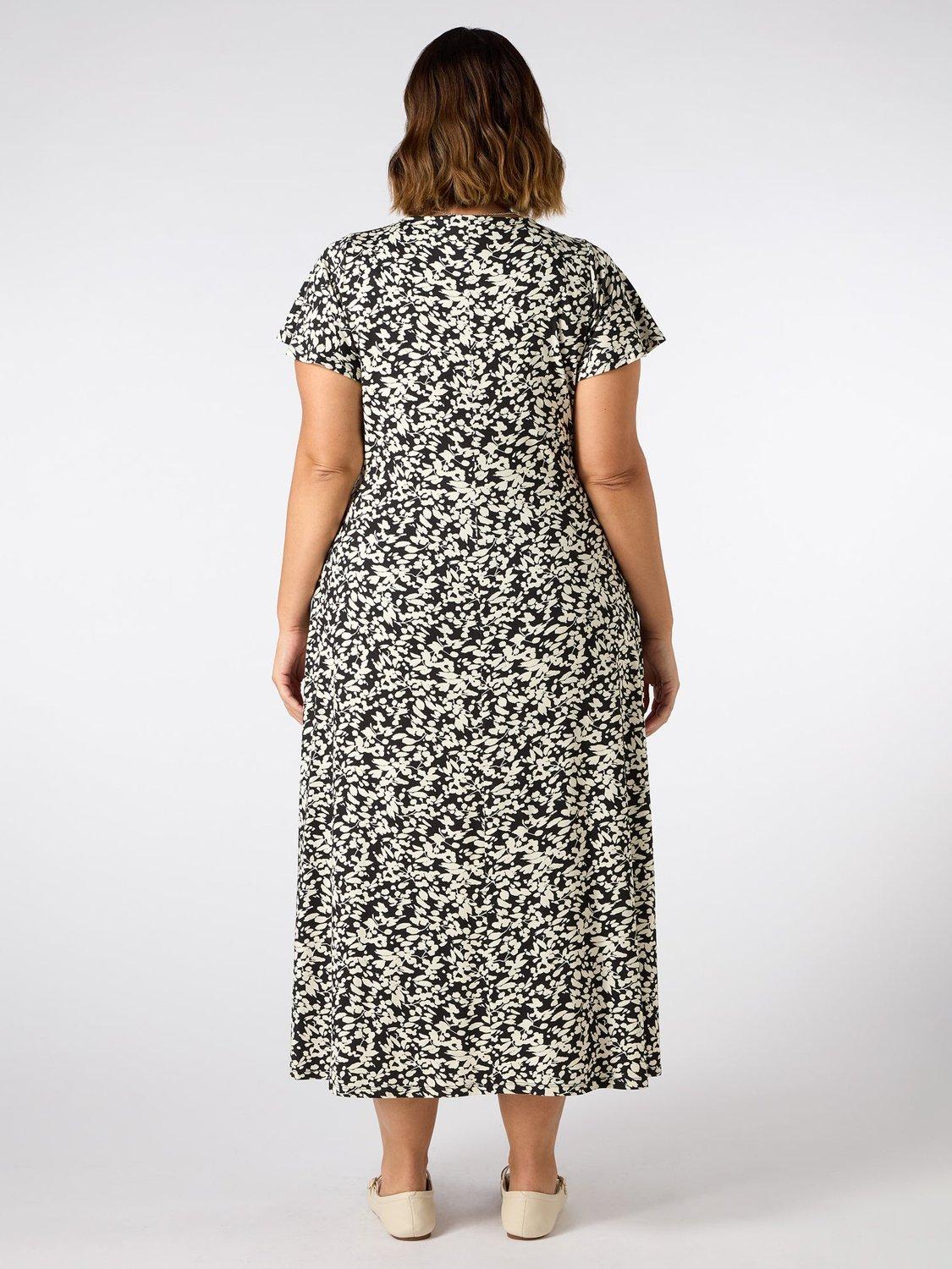 Product image 3 of 3, which shows Live Unlimited Curve Leaf Print Ruched Midi Dress, Black, 12