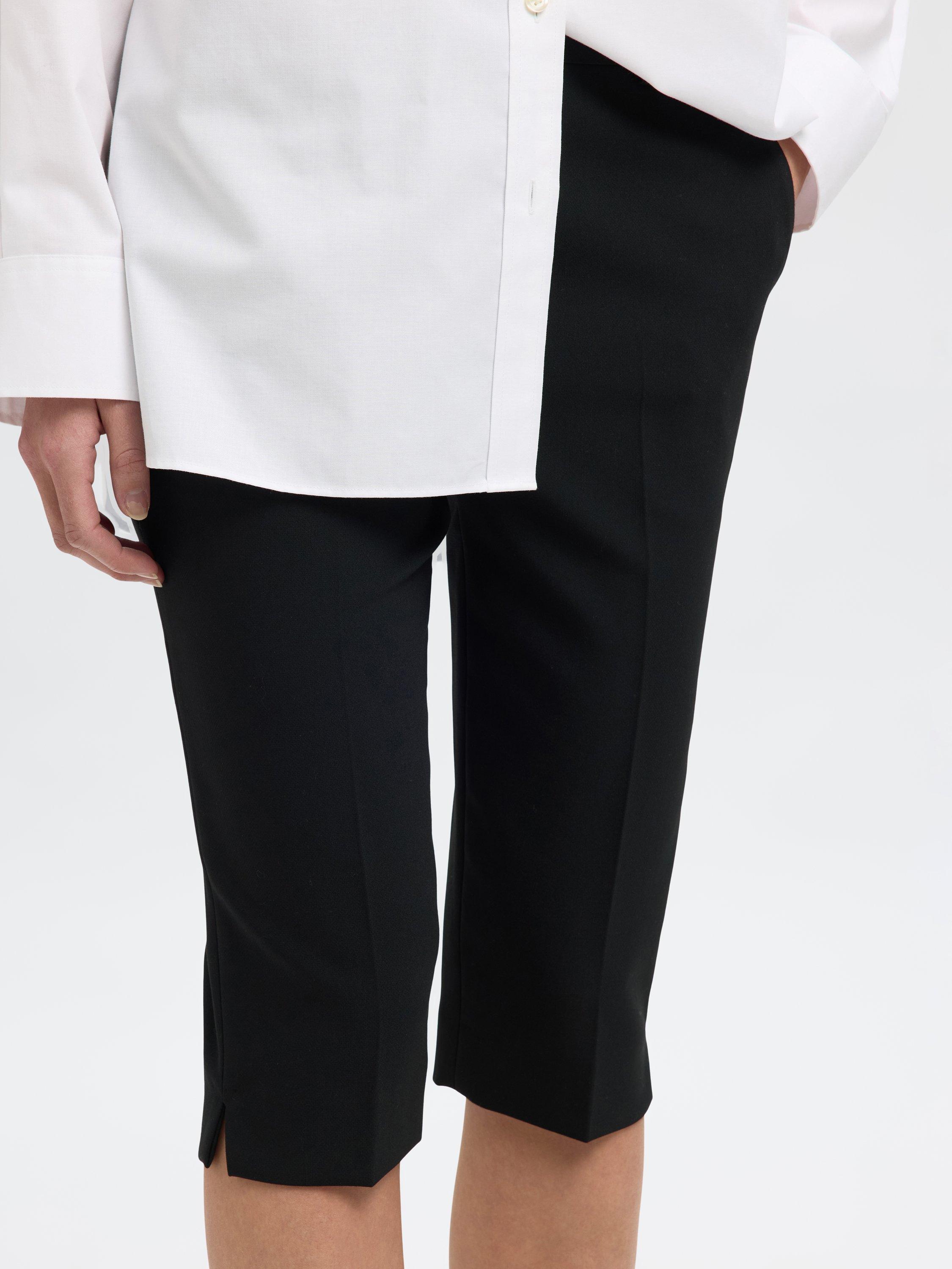 Product image 3 of 5, which shows SELECTED FEMME Mid Rise Capri Trousers, Black, 6