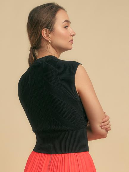 FLORERE Crochet Knit Cropped Vest - view 2, Black