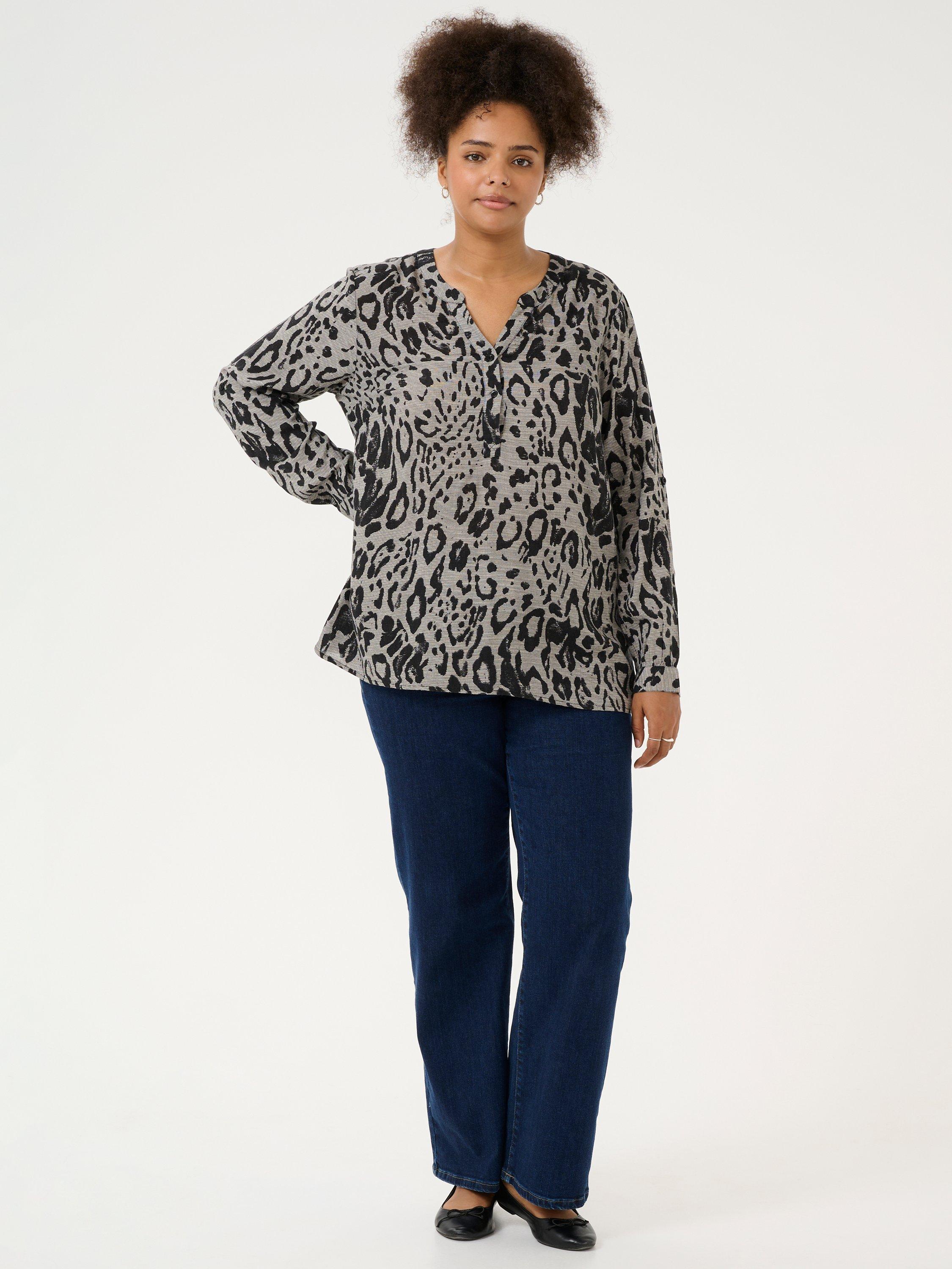 Product image 3 of 6, which shows KAFFE Curve Mille Animal Print Long Sleeve Top, Grey/Black, 20